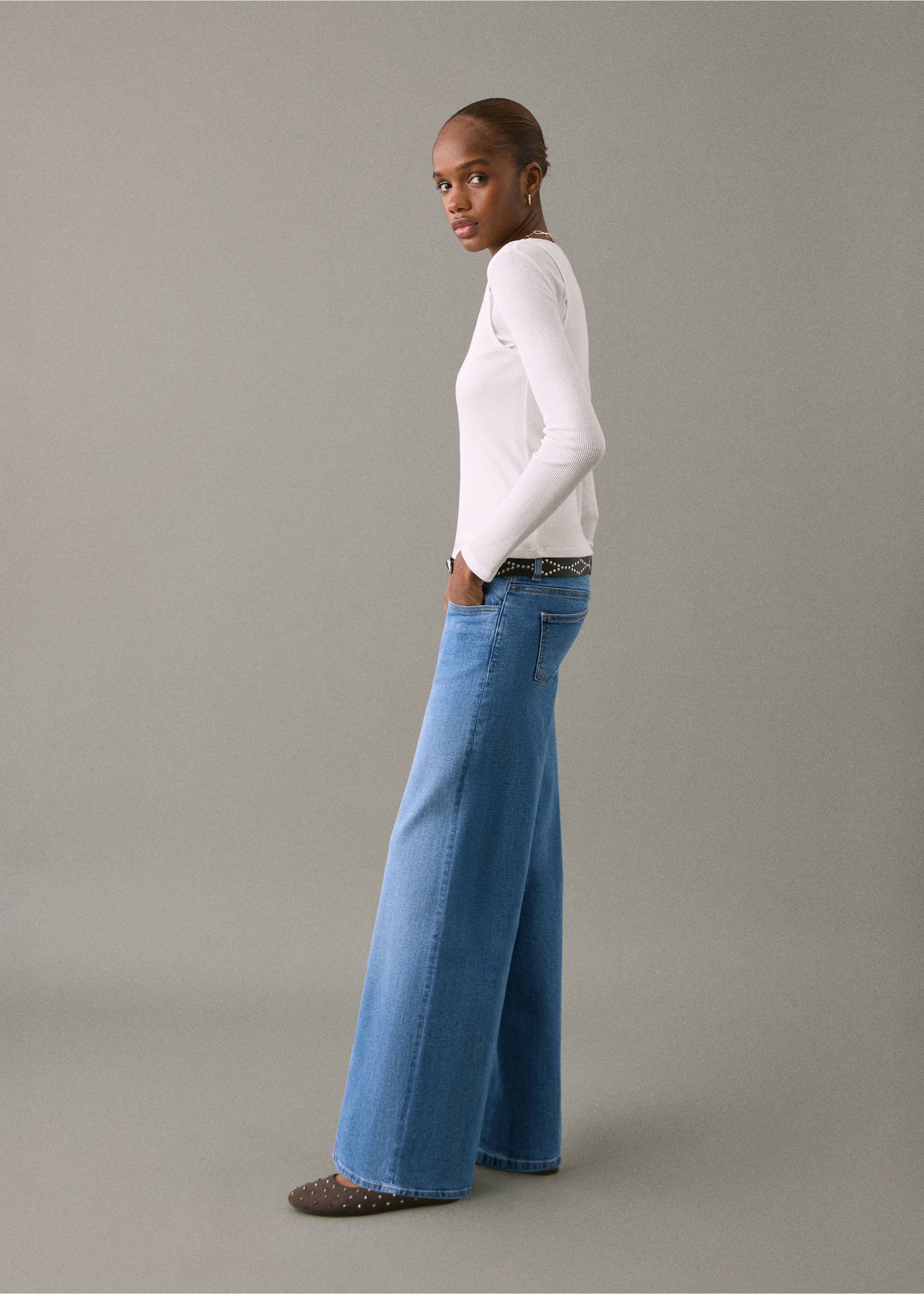 Jeans low waist wideleg - Plano medio, Azul claro. Ref: 17011195-00.