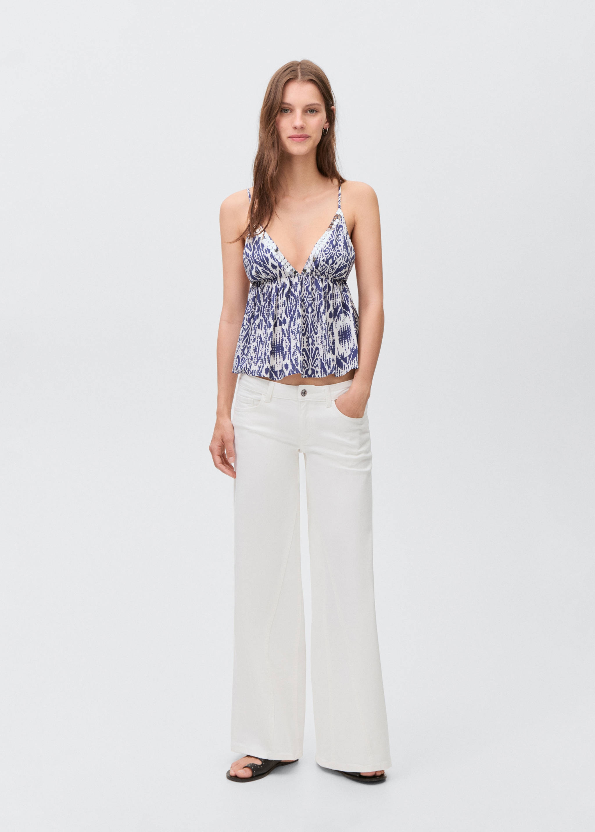 Low-waist wide leg jeans - General plane