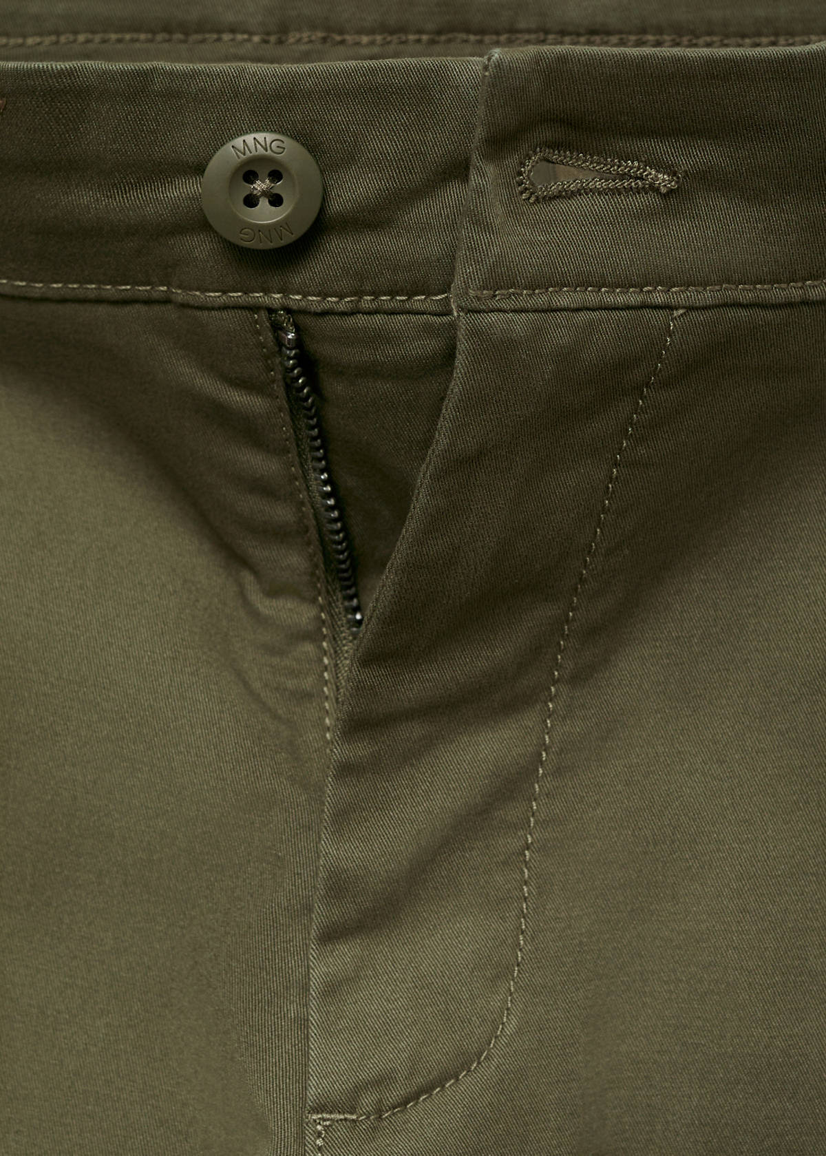 Stretchy chinos — Khaki