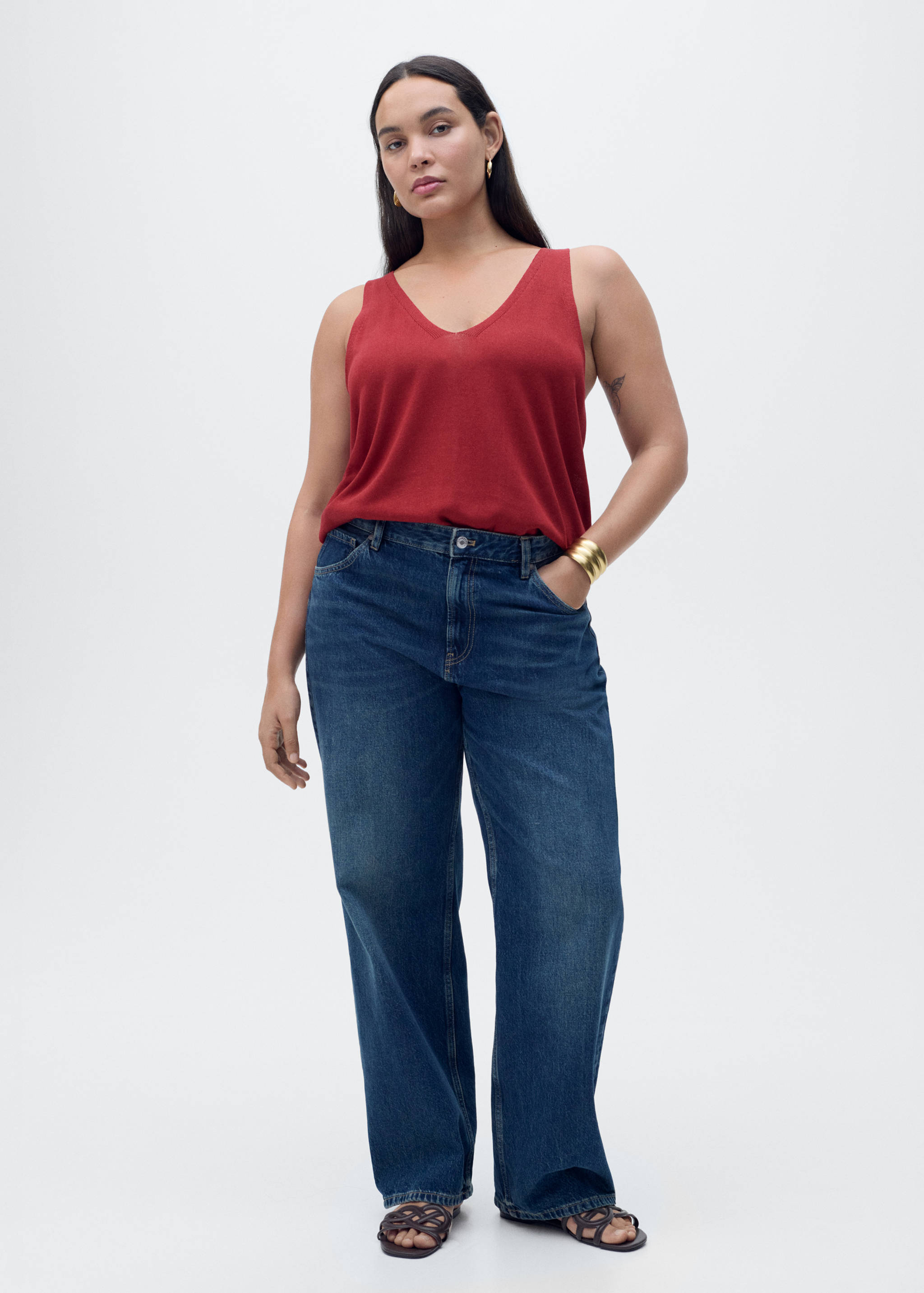 Top de malha com gola em V - Pormenor do artigo 3