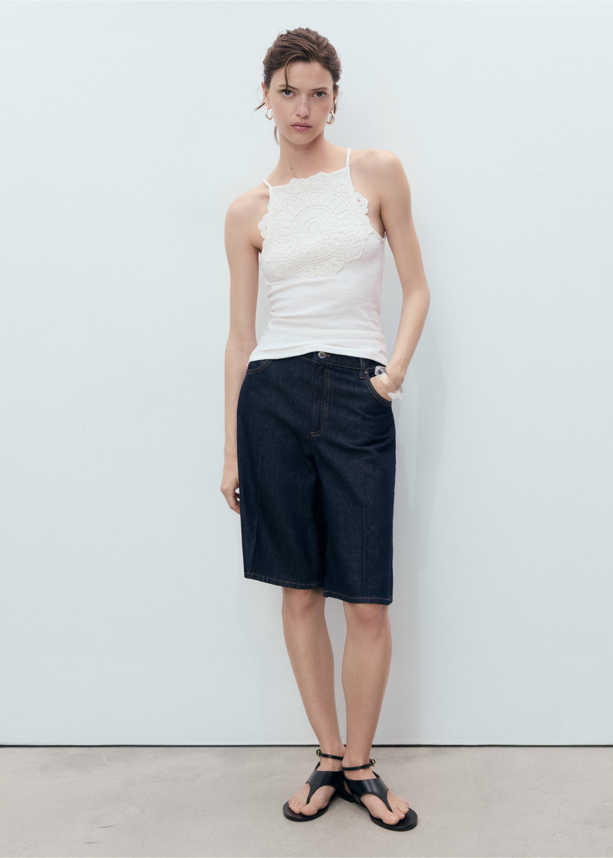 Top aplique crochet - Plano general, Blanco roto. Ref: 17011223-00.