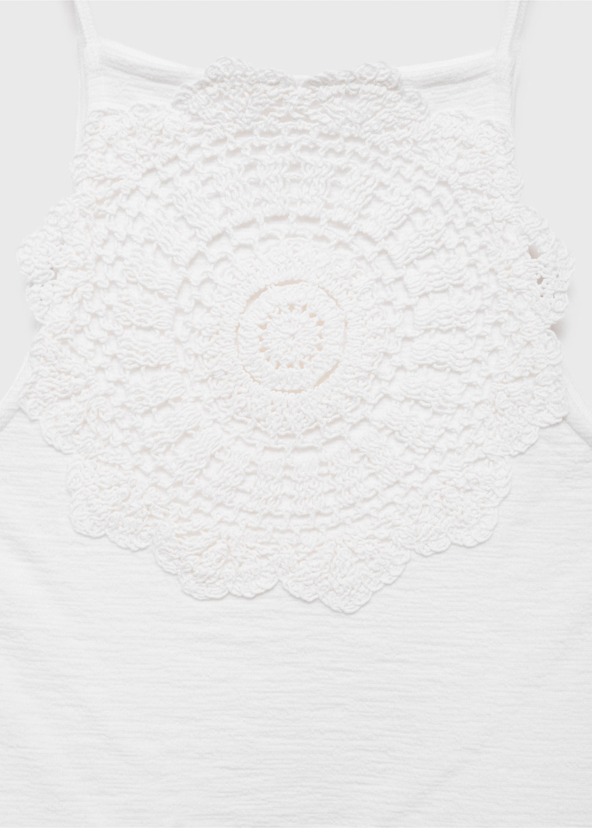 Top aplique crochet - Detalle del artículo 8, Blanco roto. Ref: 17011223-00.