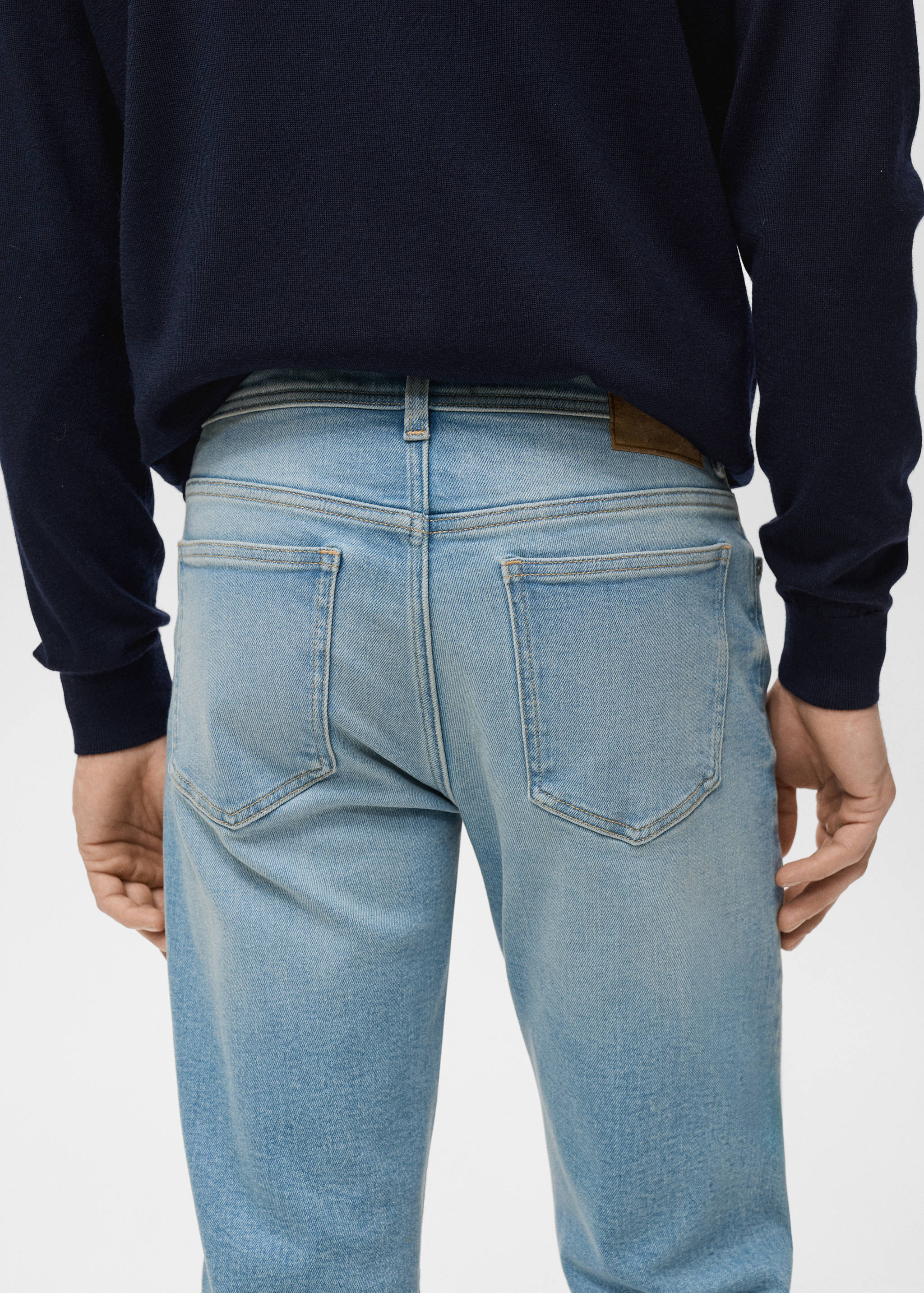 Jan slim-fit jeans with frayed effect - Details of the article 6