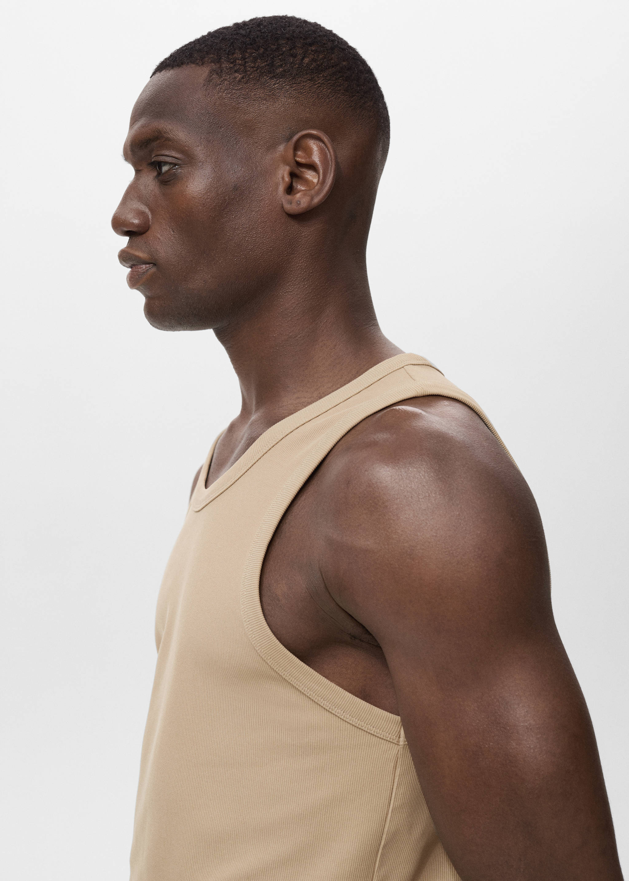 Slim-fit ribbed tank top - Details of the article 1