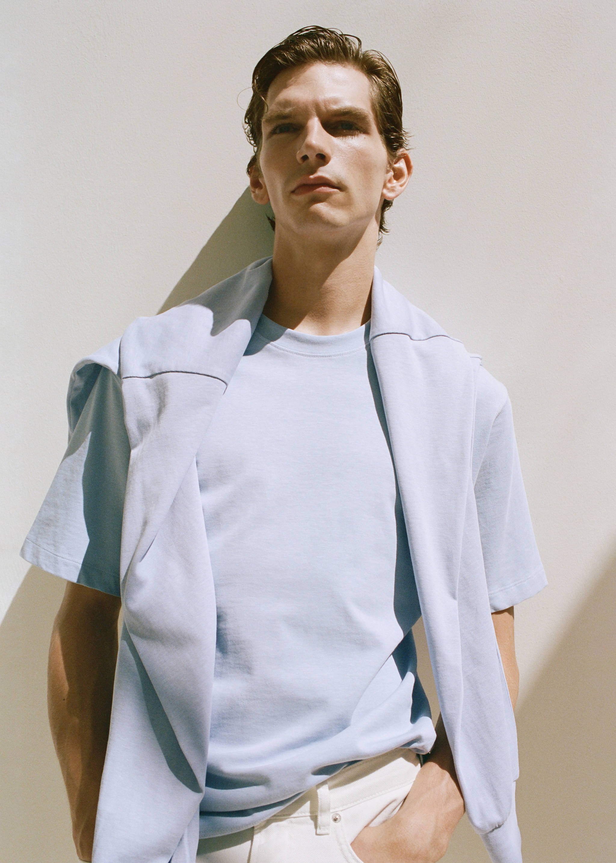 T-shirt 100 % coton relaxed-fit - Détail de l'article 3, Bleu ciel. Ref: 17011240-00.