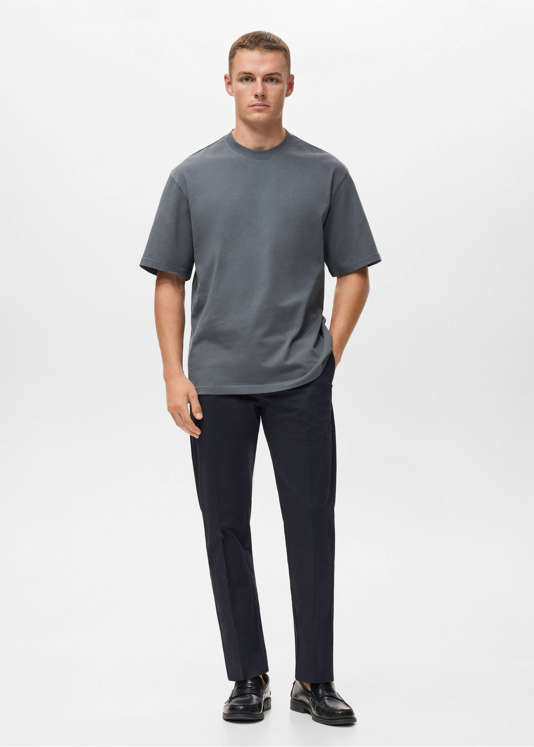 T-shirt 100 % coton relaxed-fit - Plan général, Bleu indigo. Ref: 17011240-00.