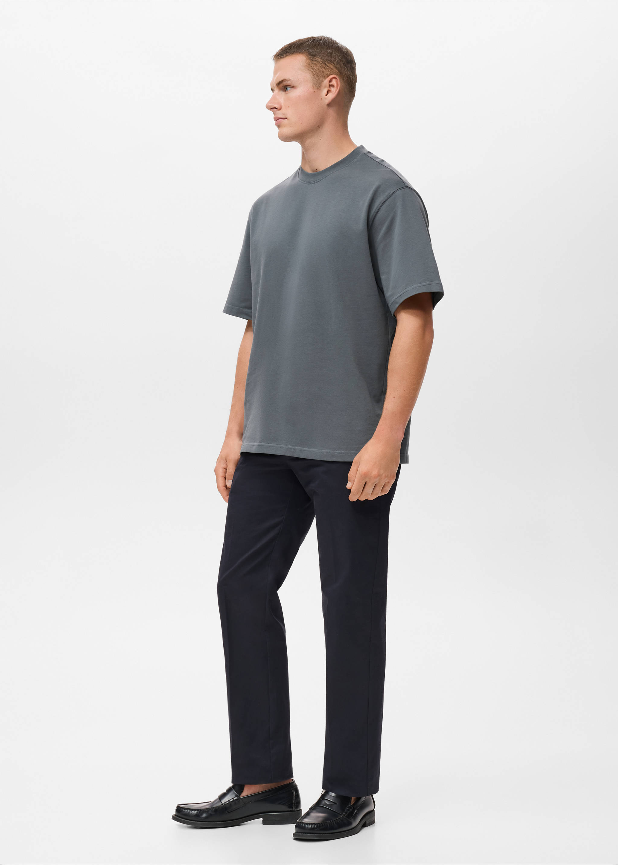 T-shirt 100 % coton relaxed-fit - Détail de l'article 2, Bleu indigo. Ref: 17011240-00.