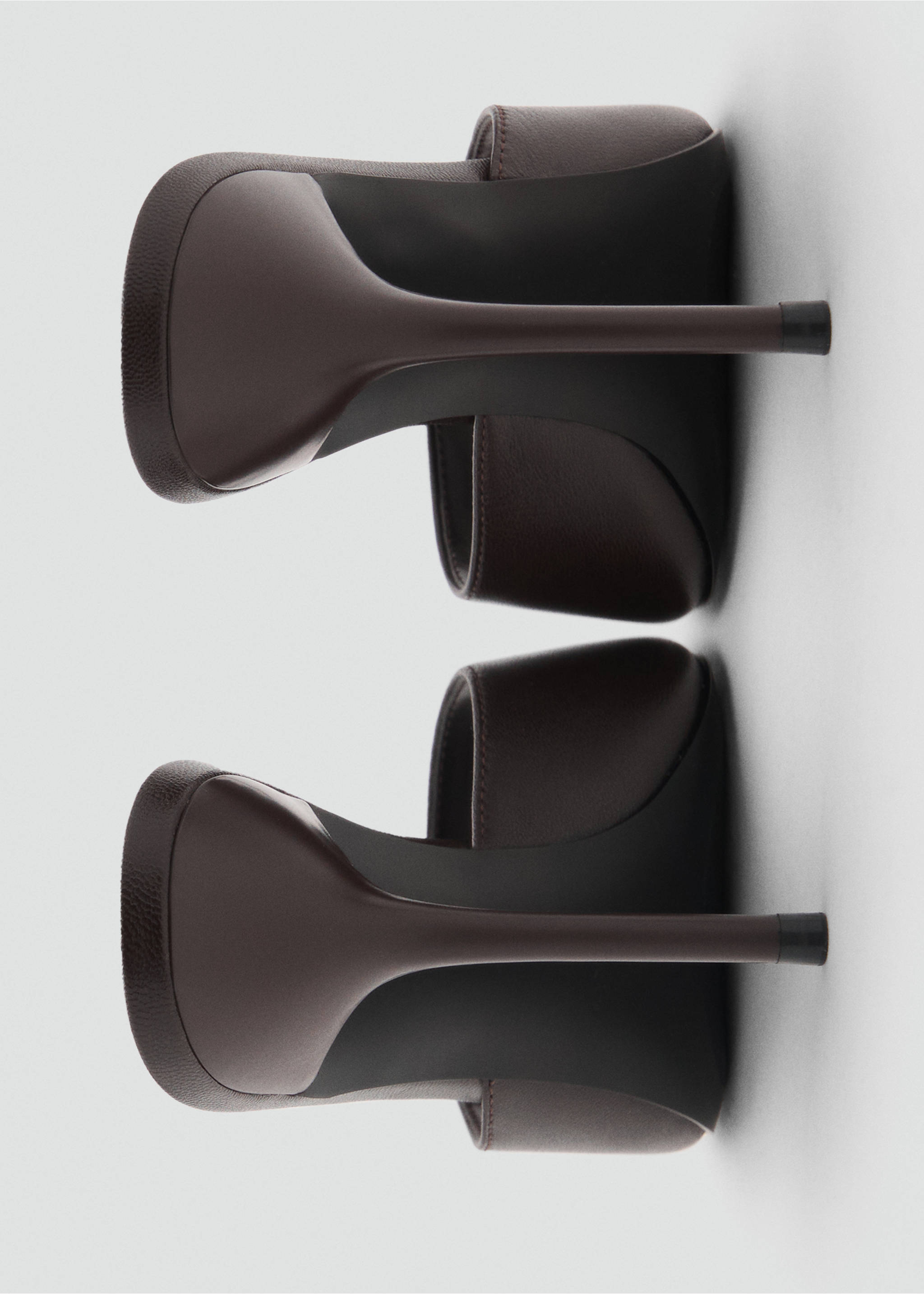 Heel leather sandals - Details of the article 1, Petrol Blue. Ref: 17011263-00.