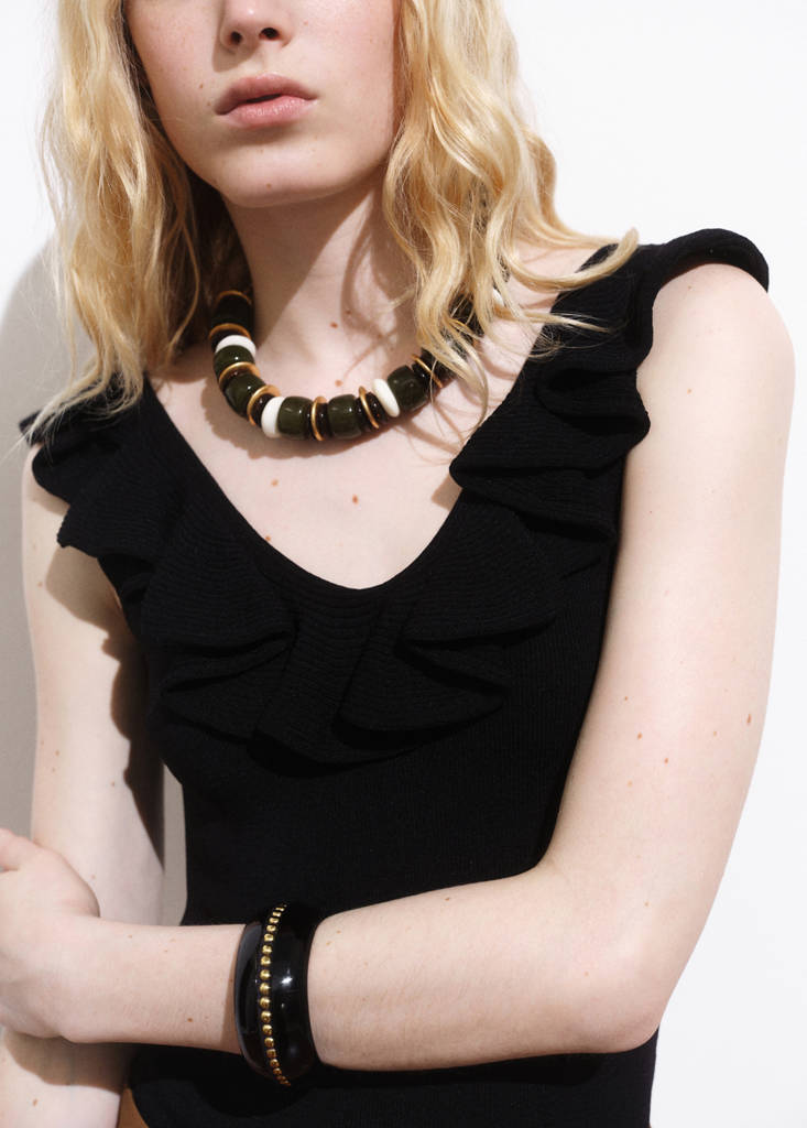 Ruffle knit top — Black