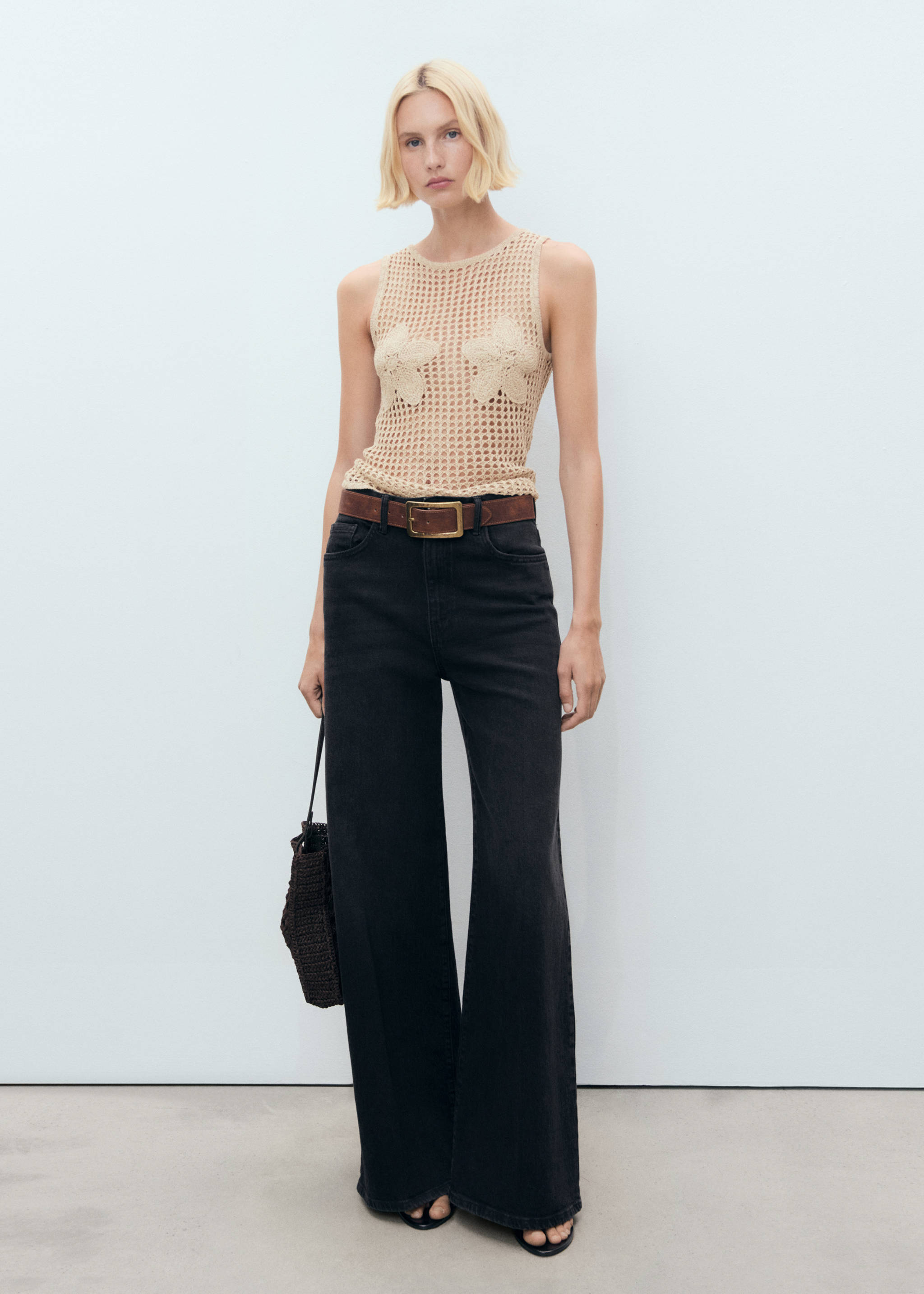 Floral-embroidered crochet top - General plane