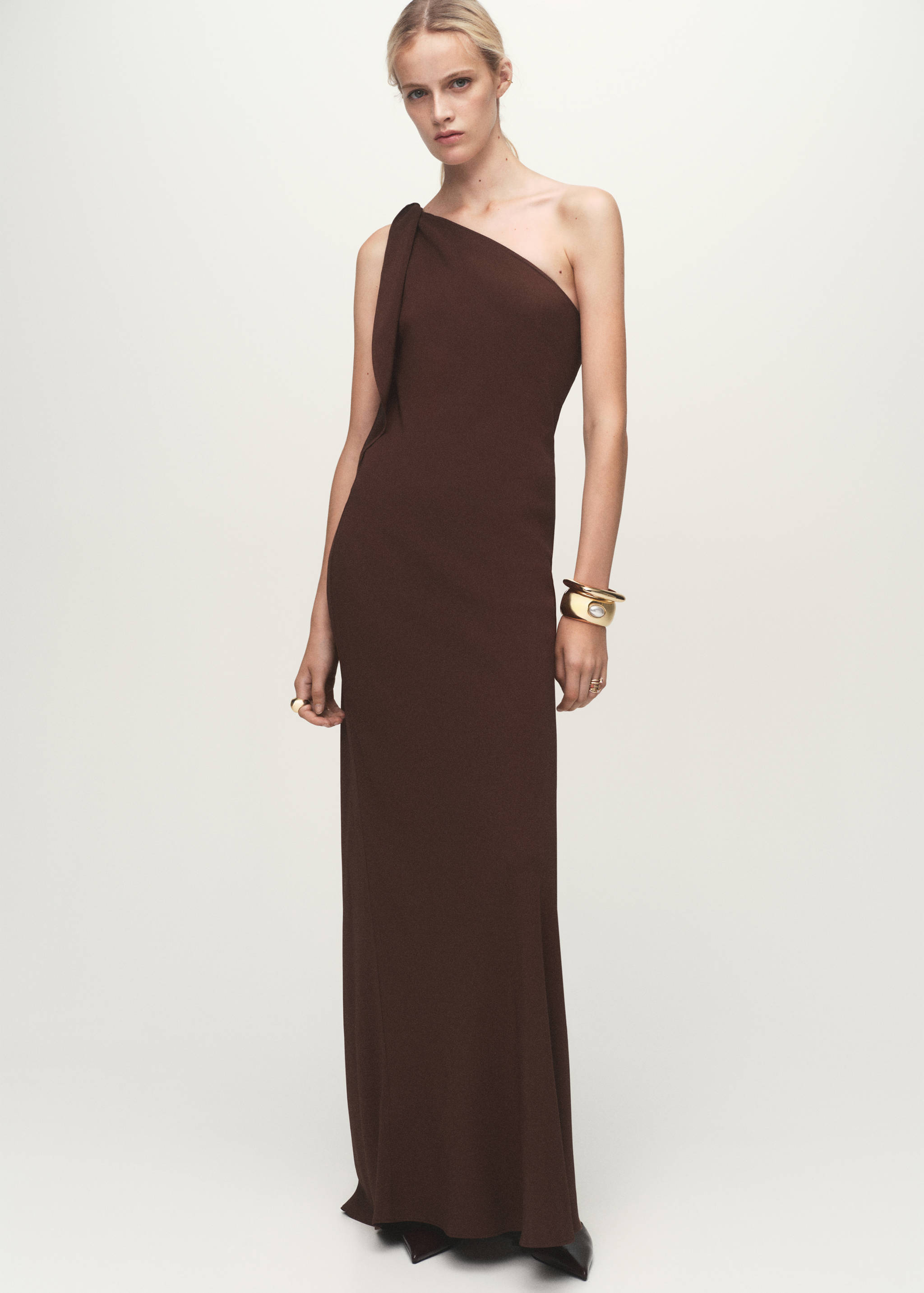 Asymmetrical dress with knot strap - General plane
