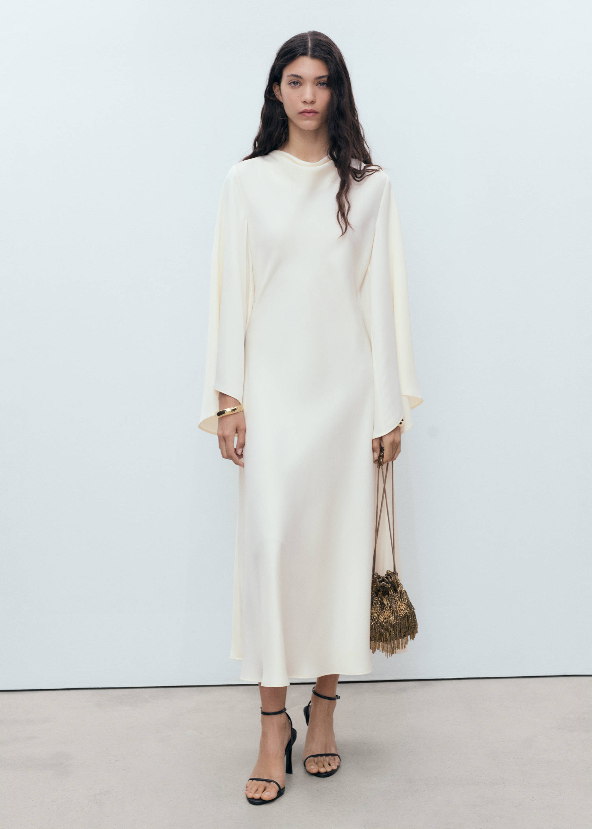 Satin klänning - Allmän bild