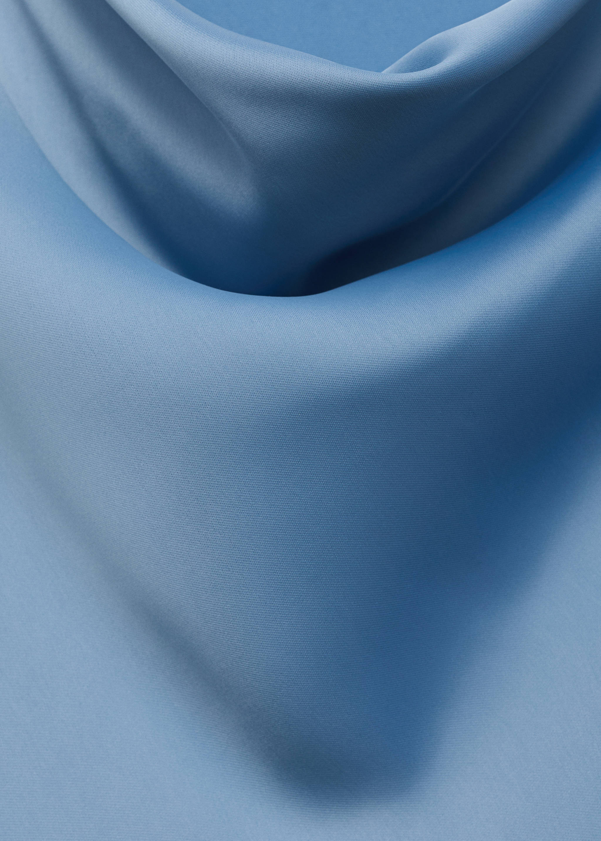 Satin klänning - Detaljer om artikeln 8