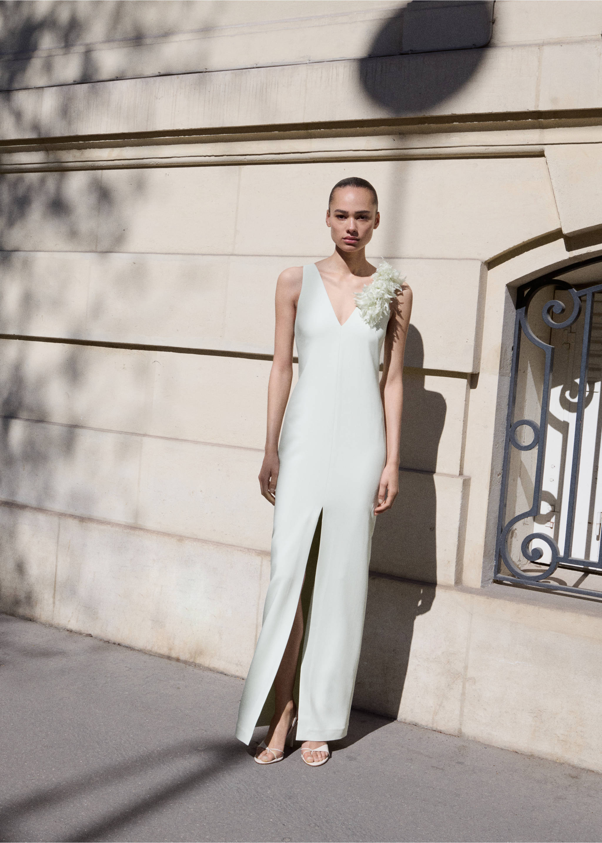 Robe à fleurs détail ouverture - Plan général, Vert d´eau. Ref: 17011270-00.