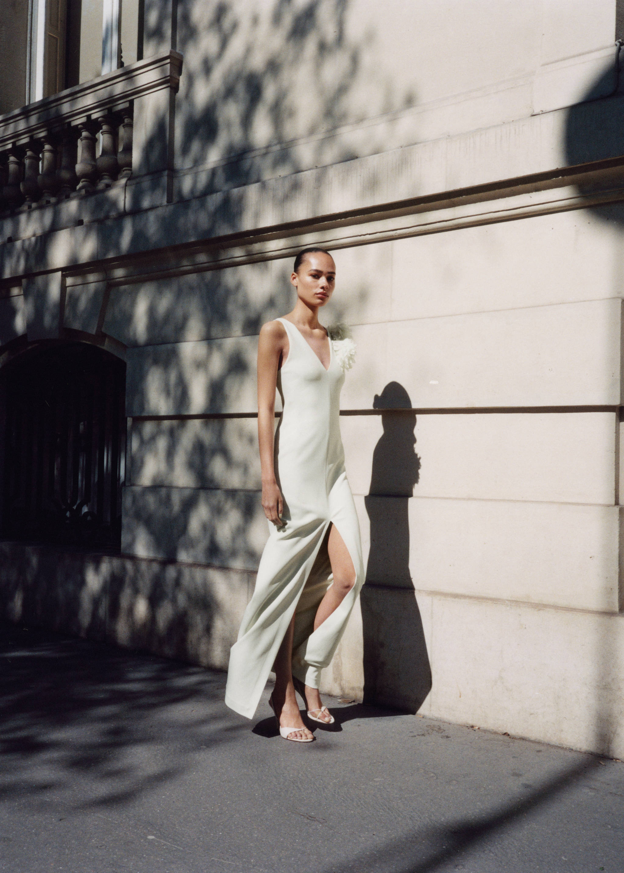 Robe à fleurs détail ouverture - Détail de l'article 2