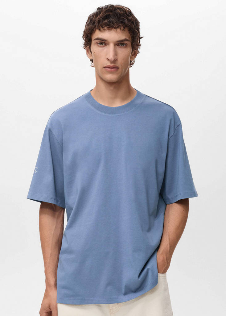 T-shirt with printed patch — Blue