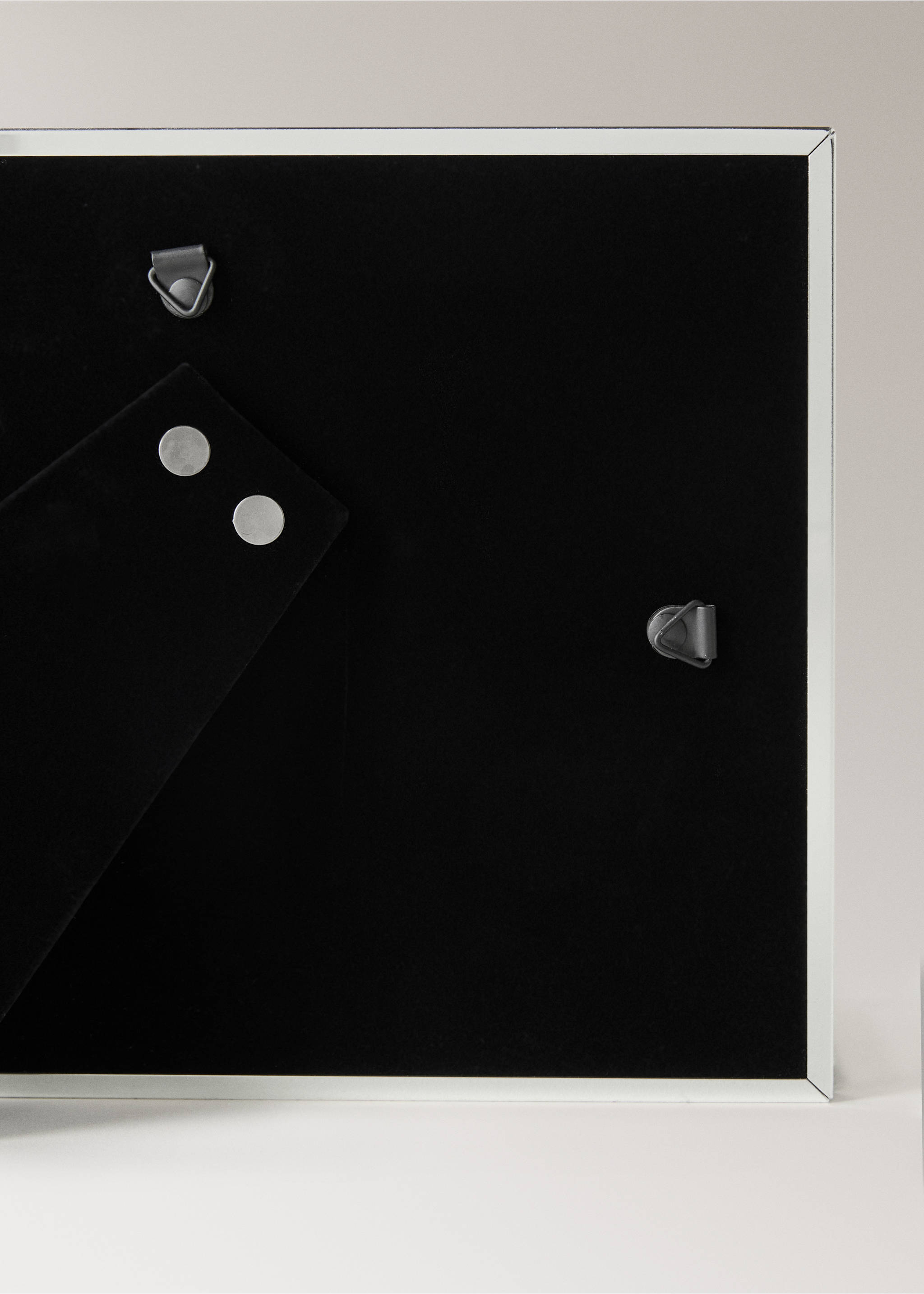 Double metal frame - Details of the article 4, Silver. Ref: 17011533-00.