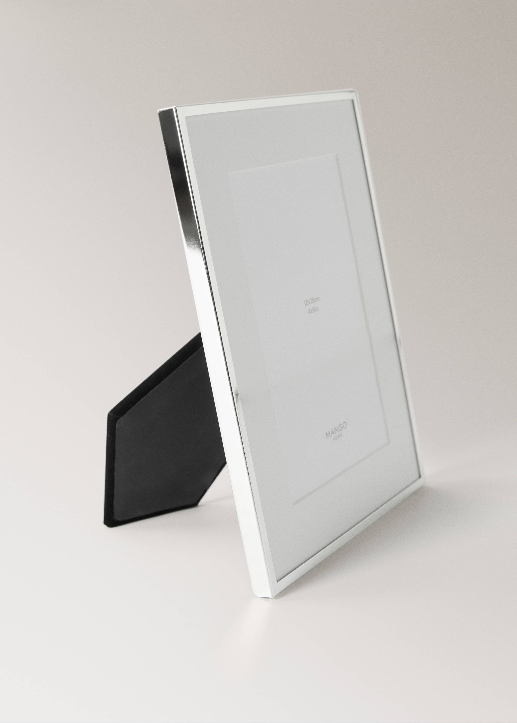 Passe-partout frame with metal profile - Details of the article 1, Silver. Ref: 17011534-00.