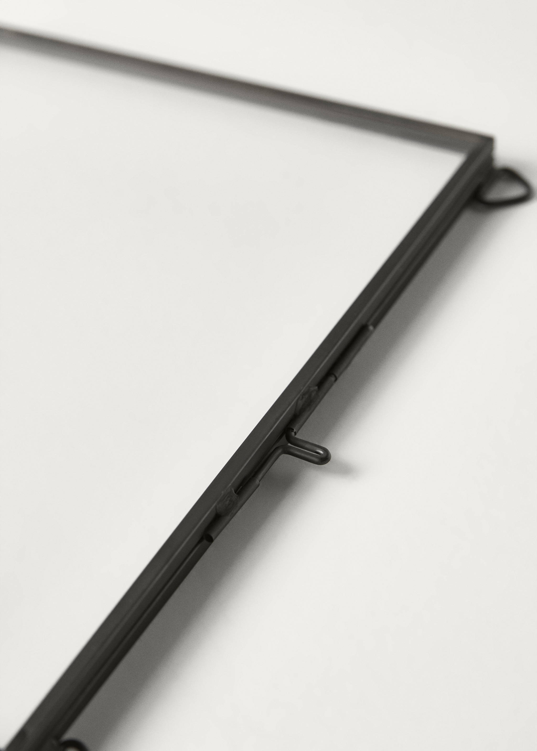 Rectangular frame with metal edge - Details of the article 1