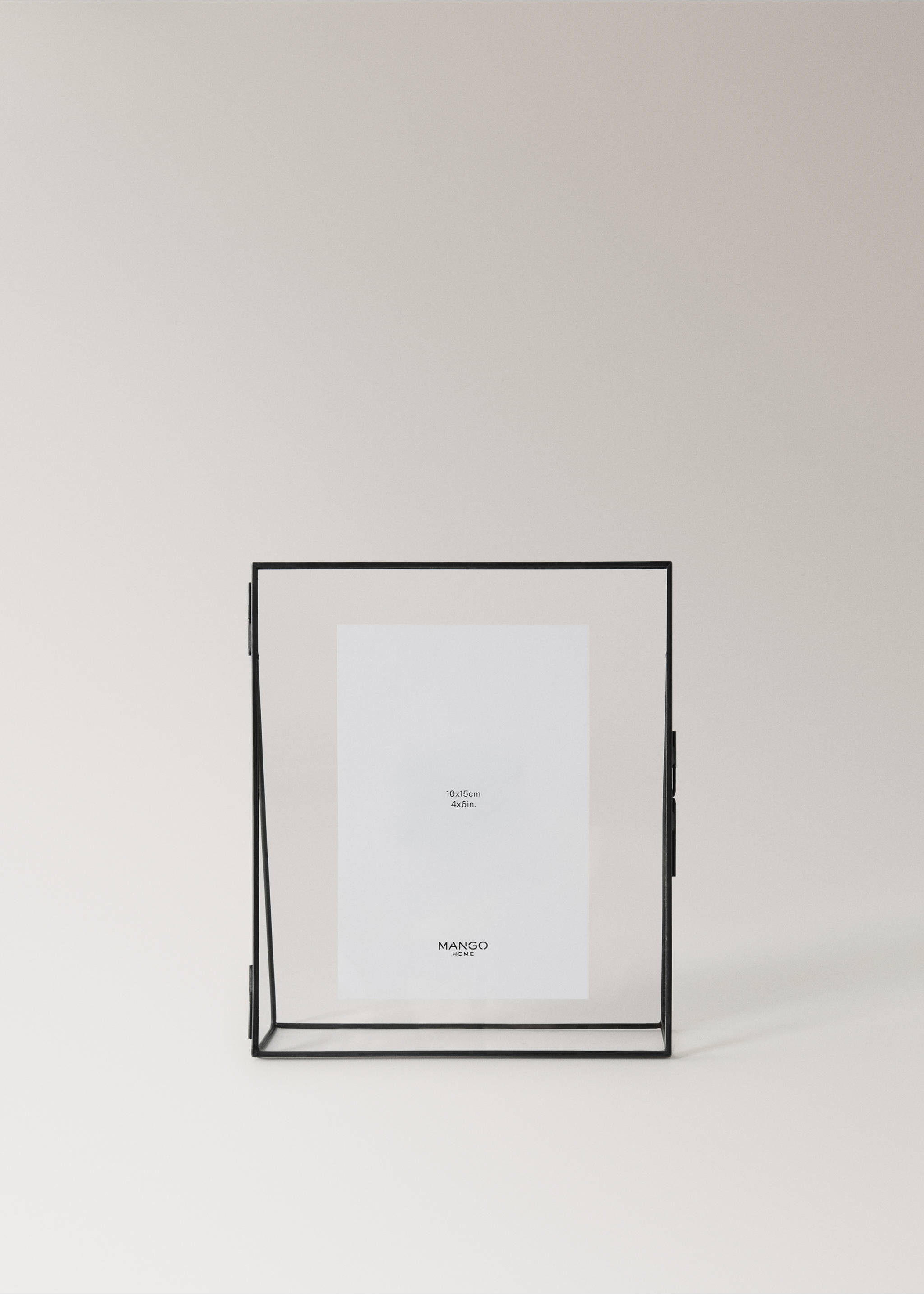 Medium metal frame with triangular base - Article without model, Black. Ref: 17011551-00.