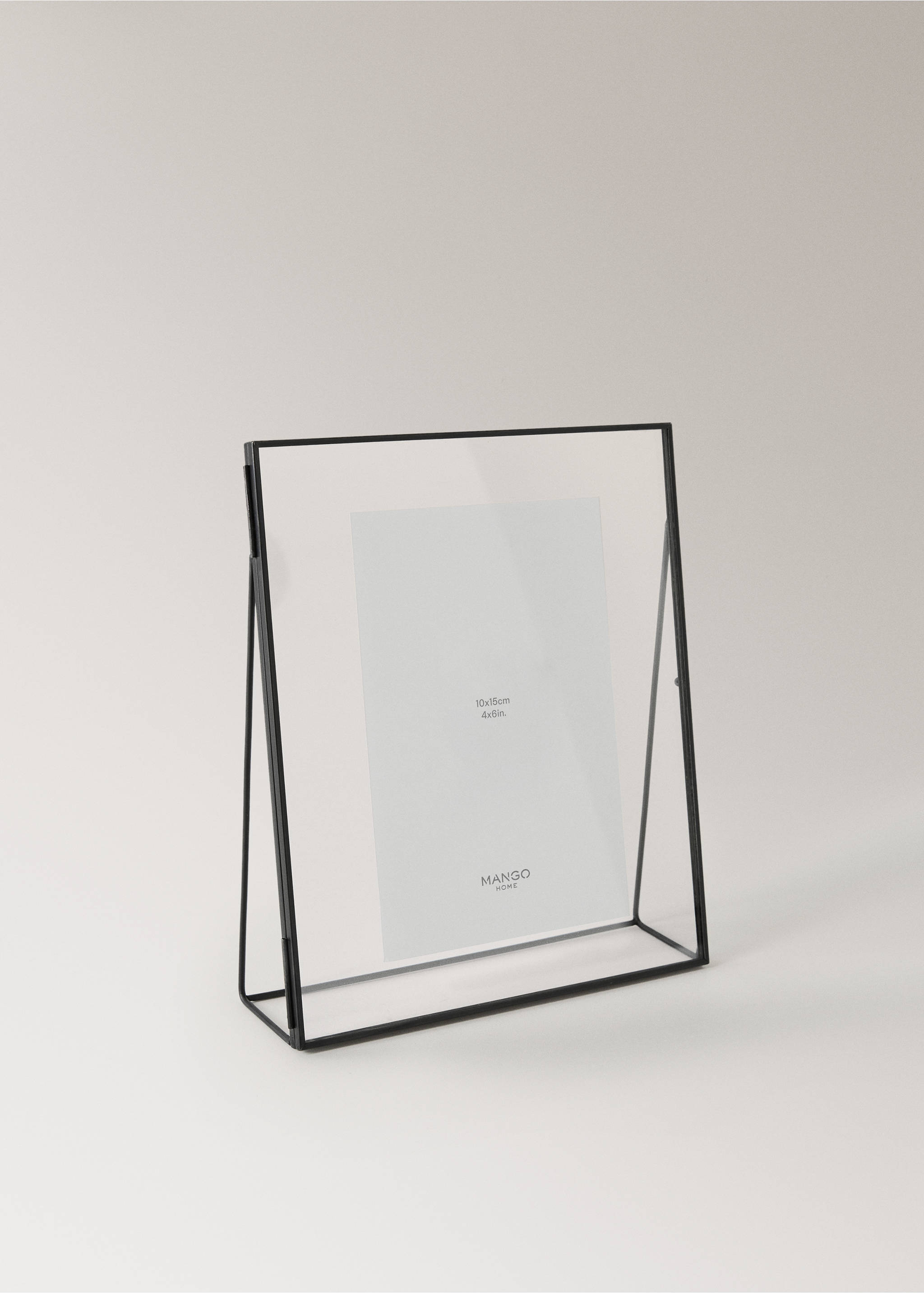 Medium metal frame with triangular base - Details of the article 1, Black. Ref: 17011551-00.