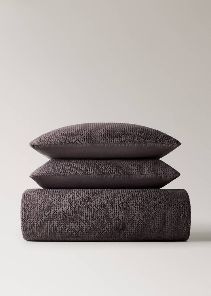 Percale cotton waffle duvet cover King bed — Blackberry