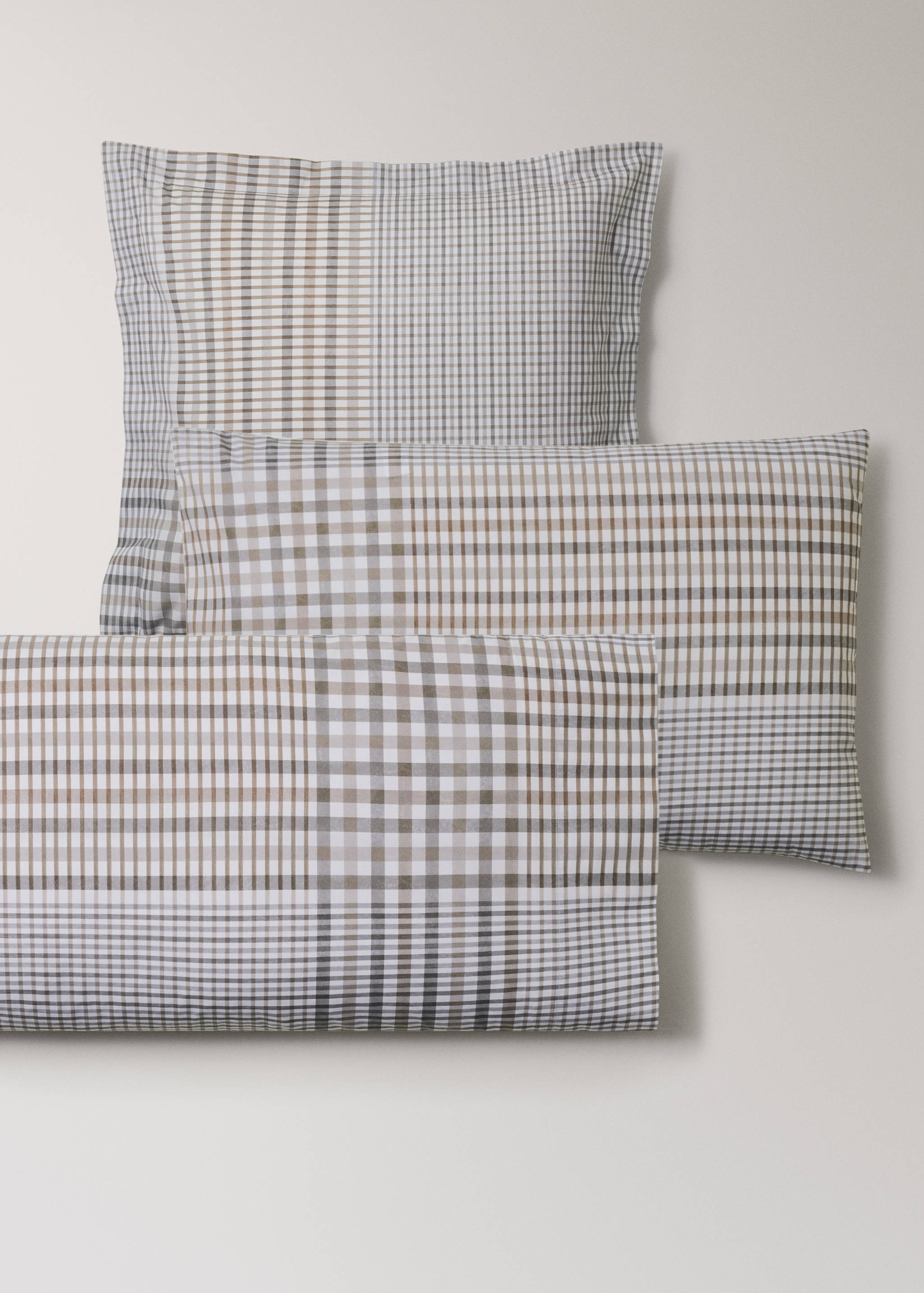 200-thread count percale cotton check-print pillowcase 45x110 cm - Details of the article 3