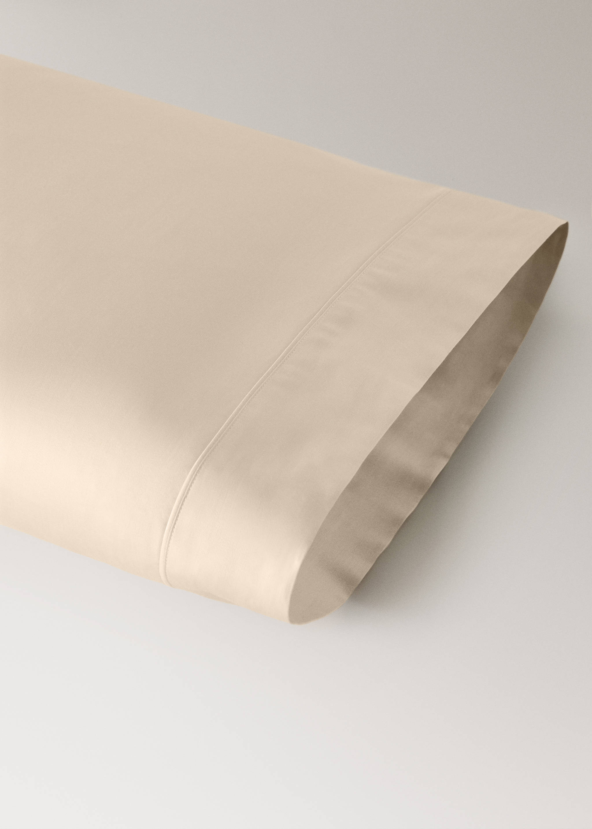 600-thread count satin cotton pillowcase, 45x110 cm - Details of the article 2