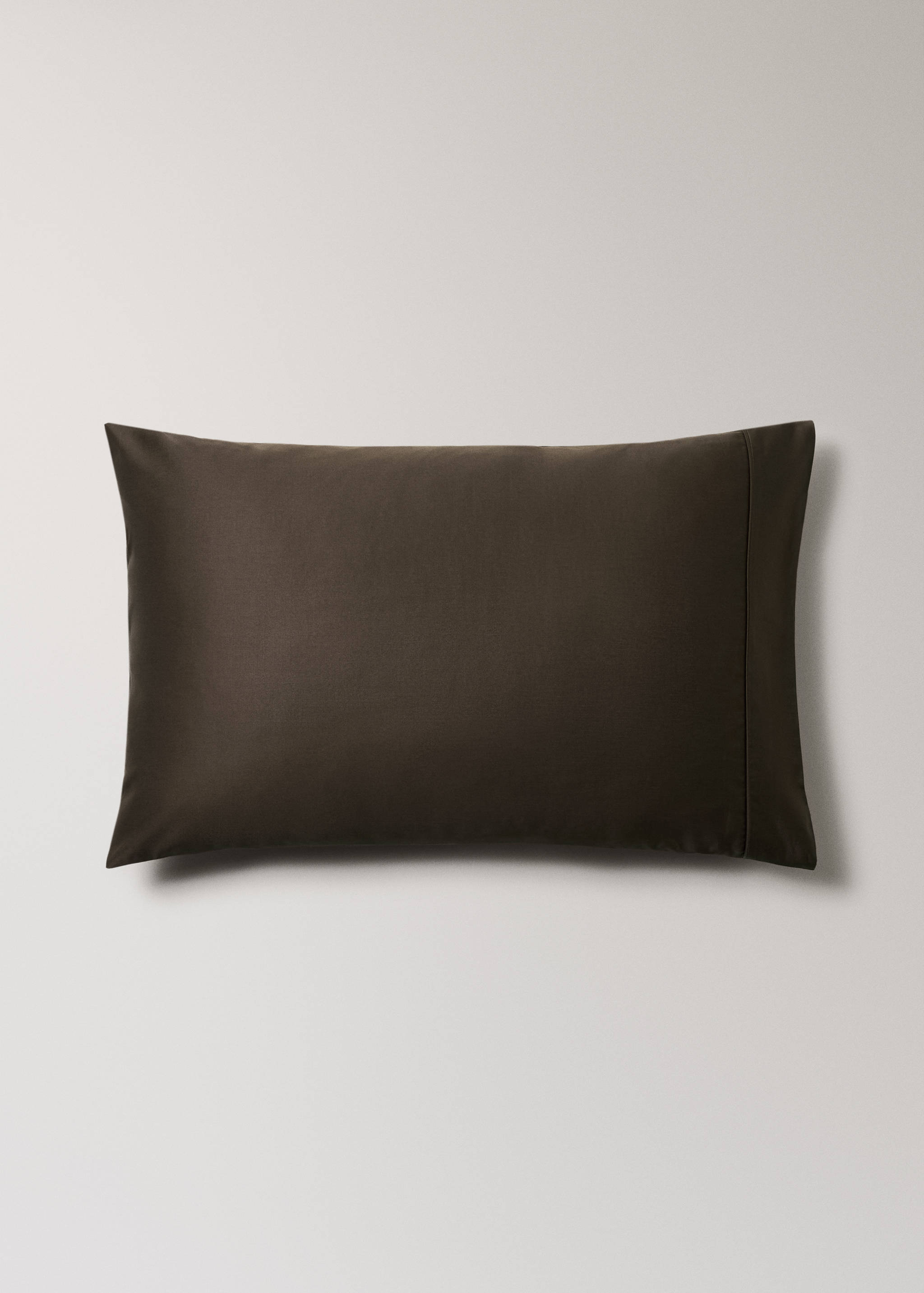 Dwie poszewki na poduszkę z satynowej bawełny 600 TC 50 x 75 cm - Artykuł bez modela/modelki