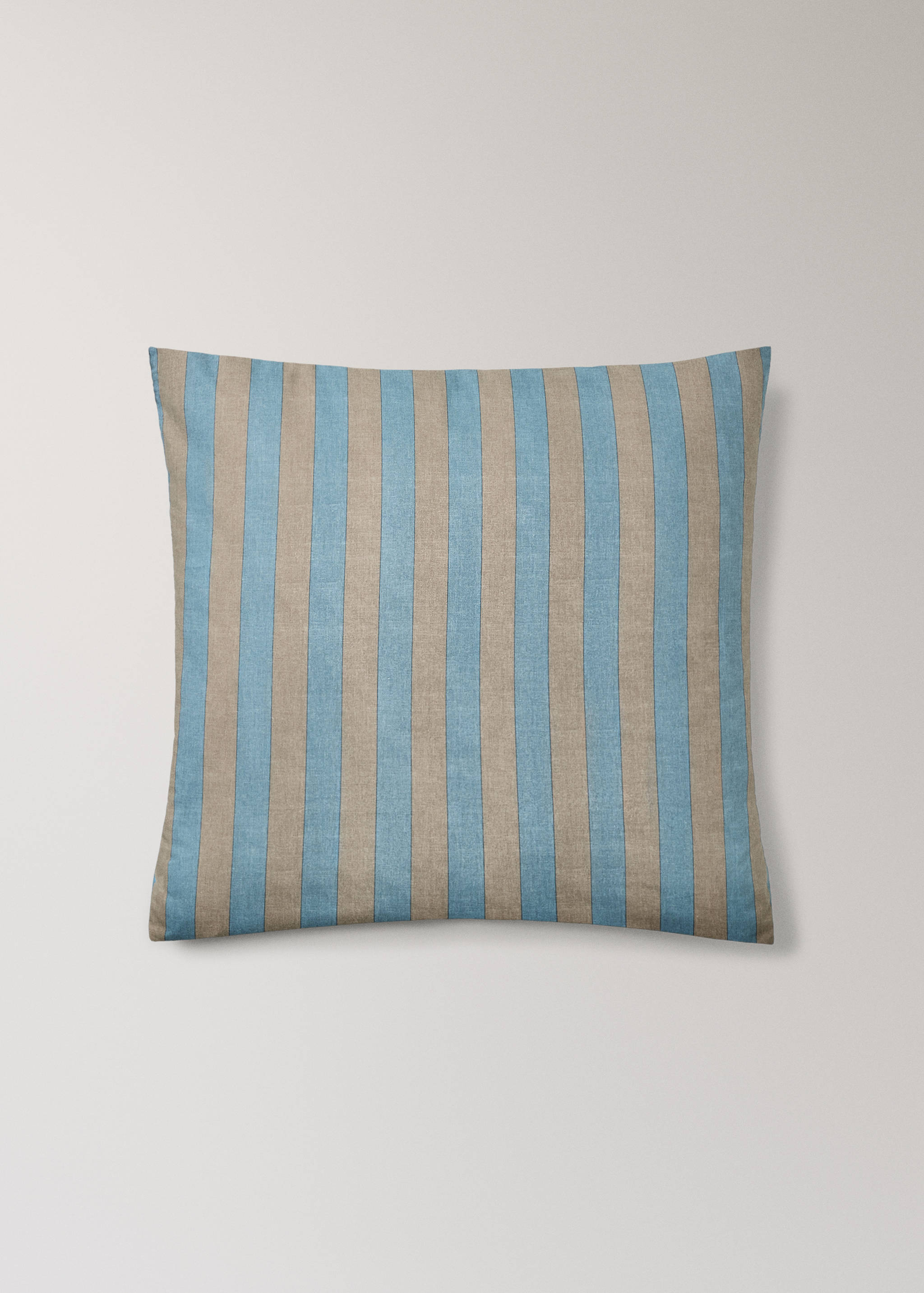 Children's Kodak-striped pillowcase 60x60 cm - Article without model