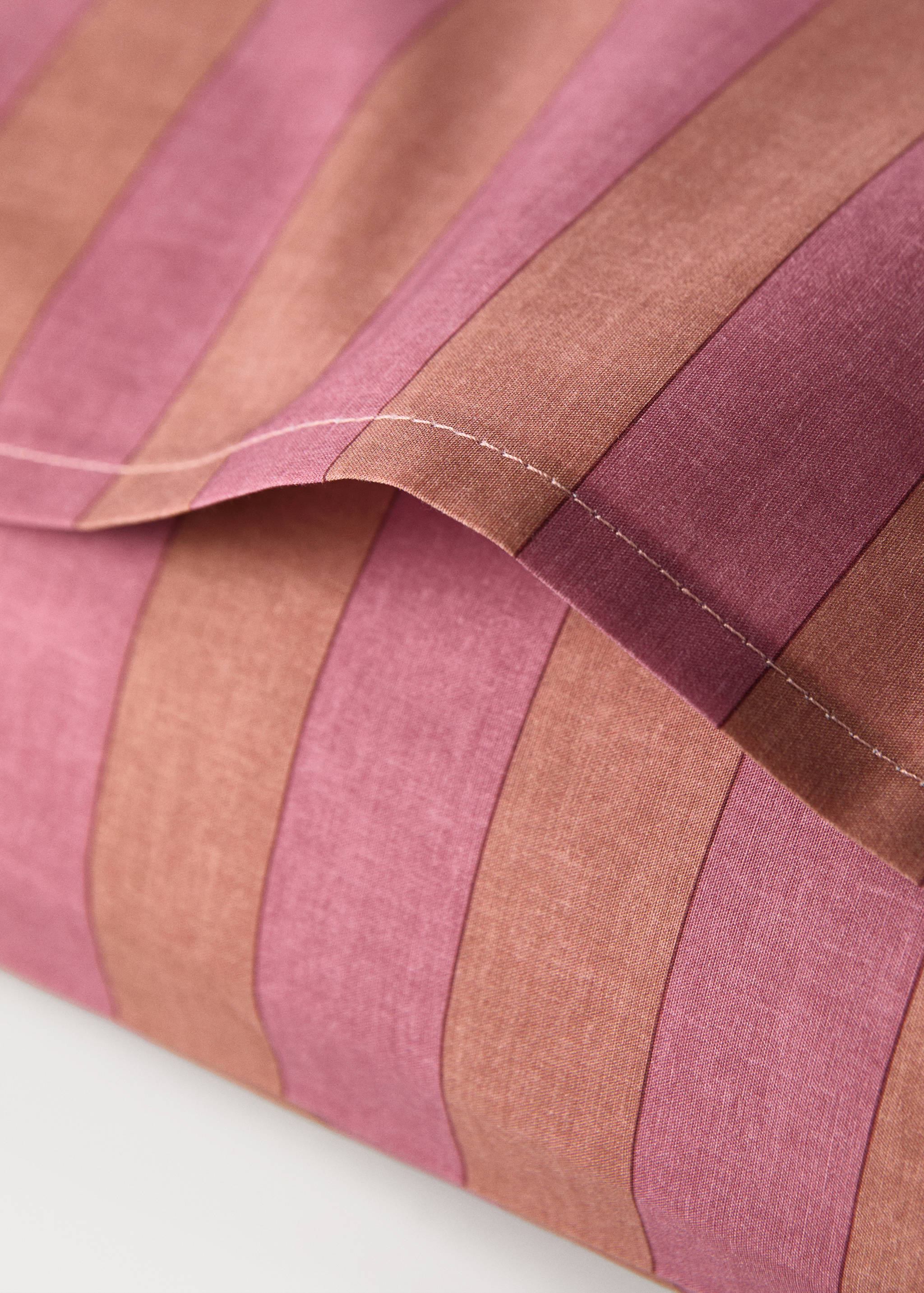 Children's Kodak-striped pillowcase 60x60 cm - Details of the article 1