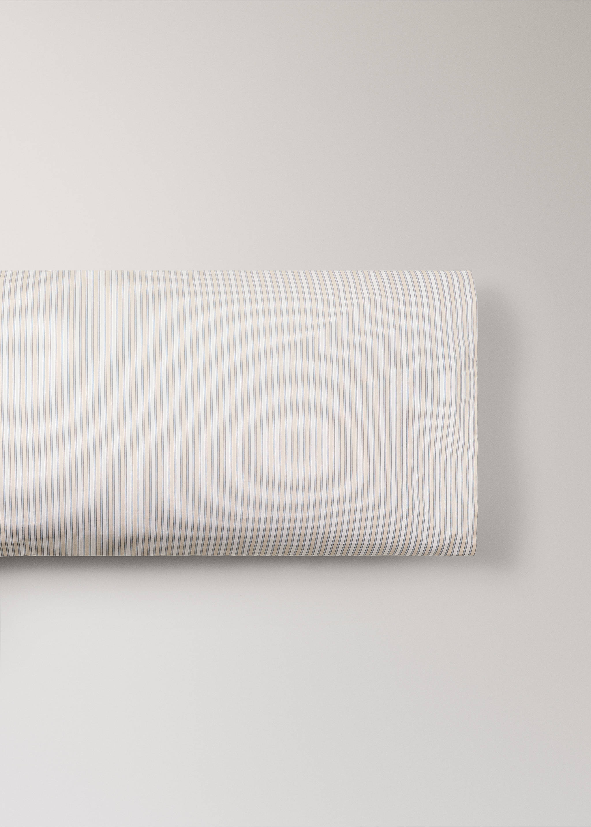 Kopfkissenbezug aus Baumwoll-Perkal mit feinen Streifen, 45 x 110 cm - Artikel ohne Model, Vanille. Ref: 17011605-00.
