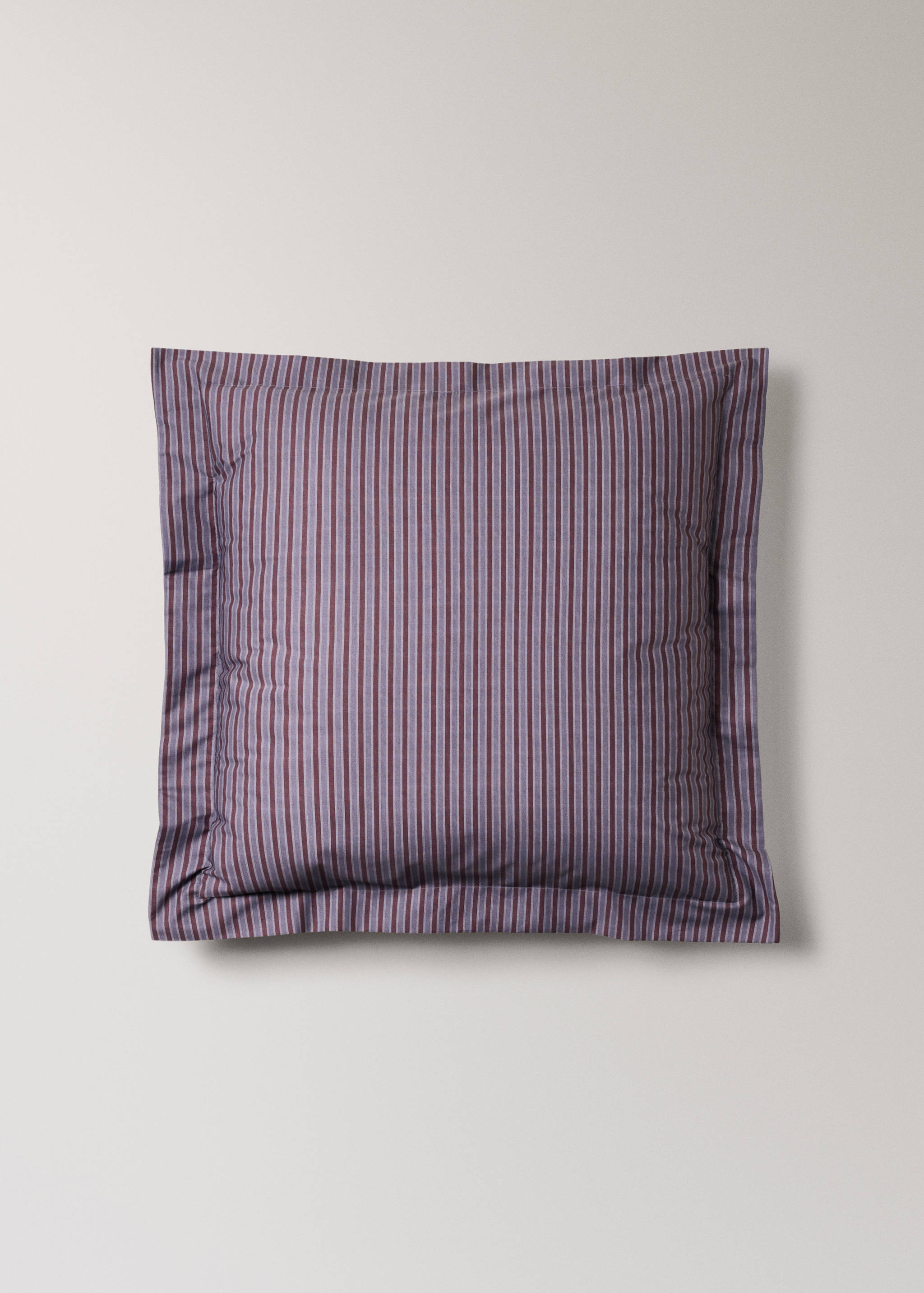 Two percale cotton floral-print pillowcases 60x60 cm - Article without model