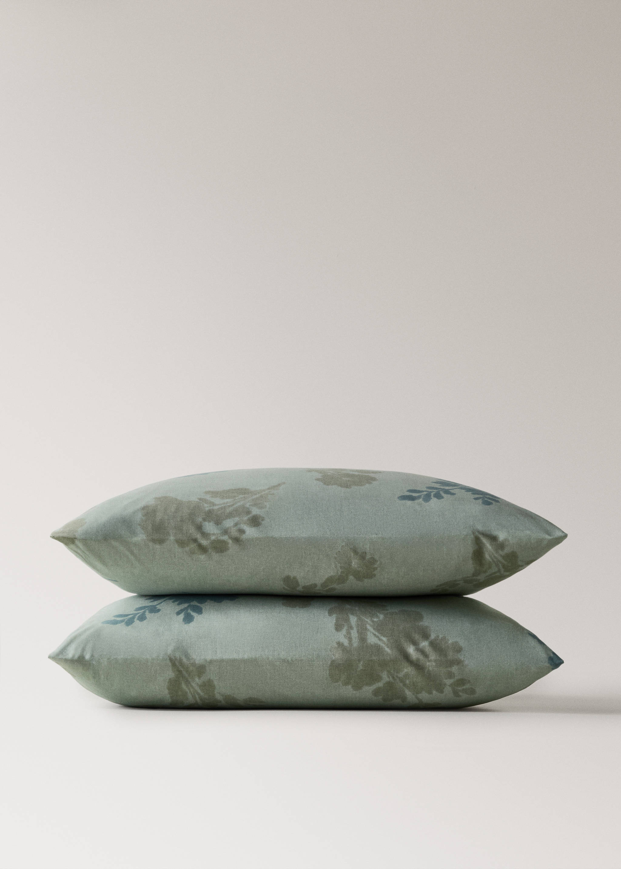 Kissenbezug aus Baumwollperkal mit 200 Fäden, verschwommene Blumenmuster, 60x60 cm - Detail des Artikels 1