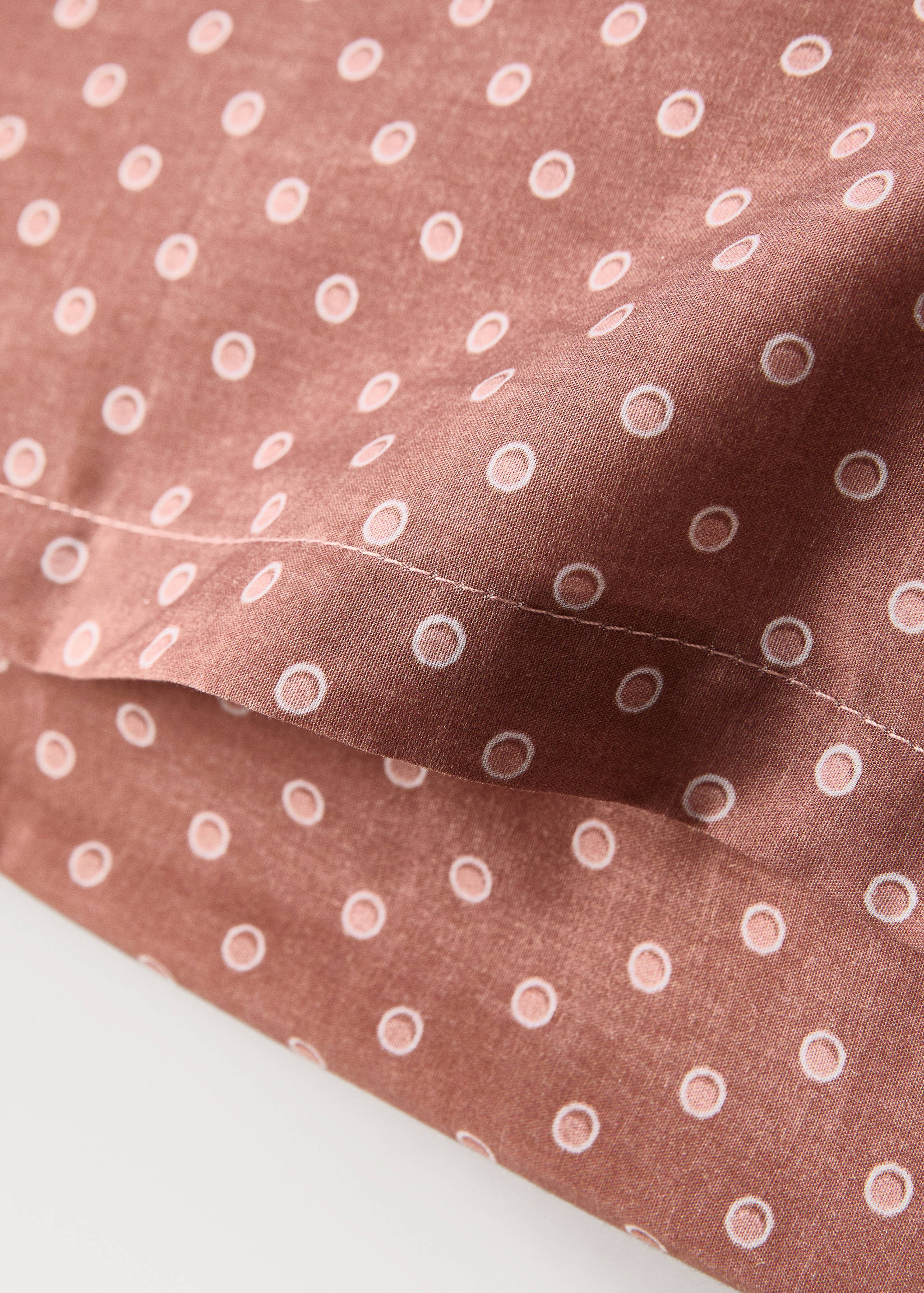 Children's cotton polka-dot pillowcase 50x75 cm - Details of the article 2