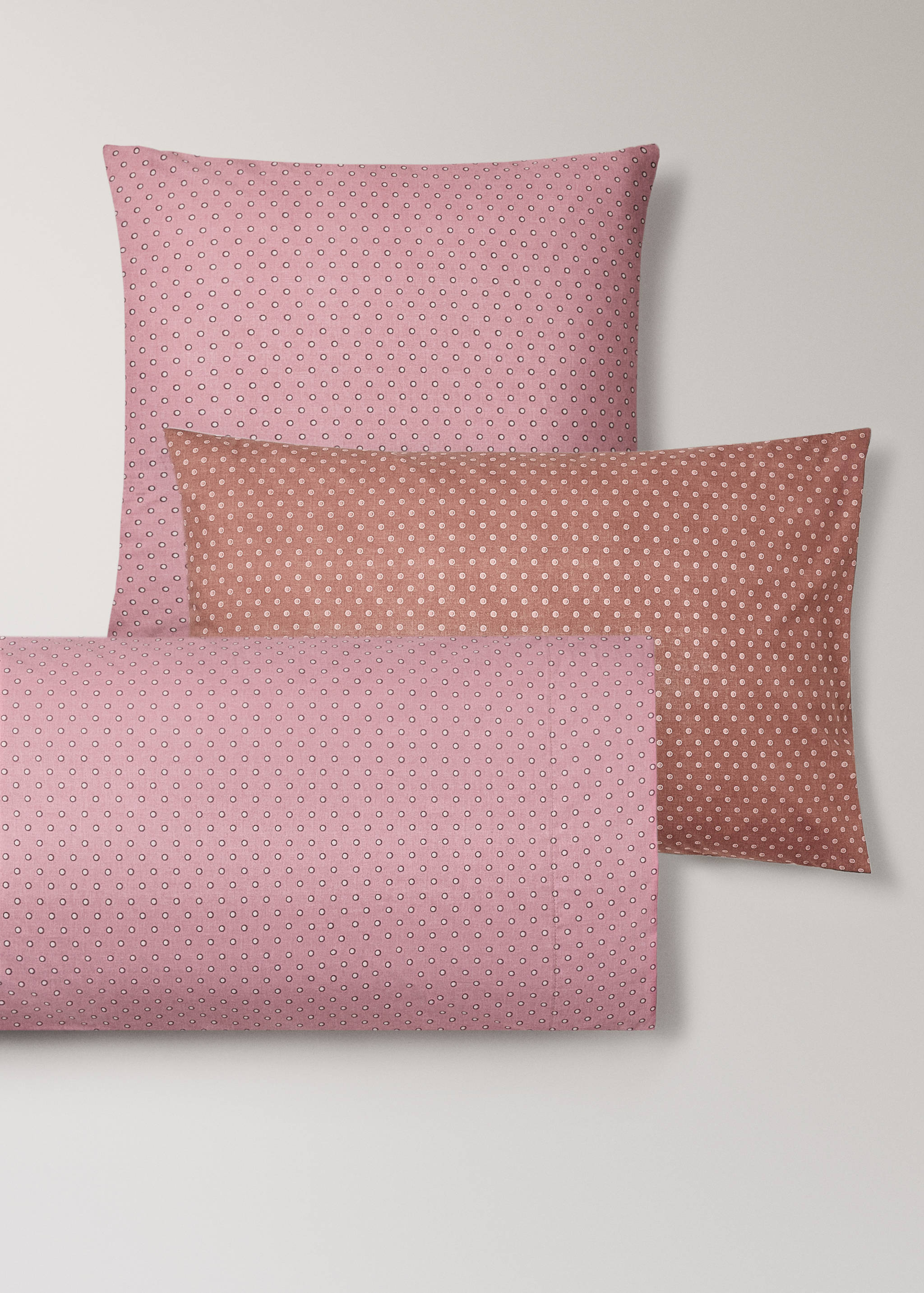 Children's cotton polka-dot pillowcase 50x75 cm - Details of the article 3