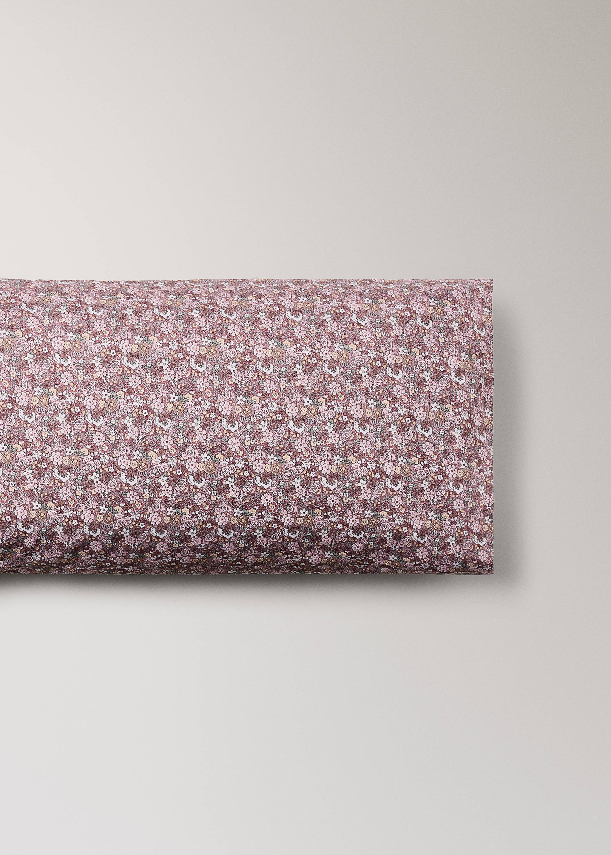Percale cotton pillowcase with small floral print 45x110 cm - Article without model
