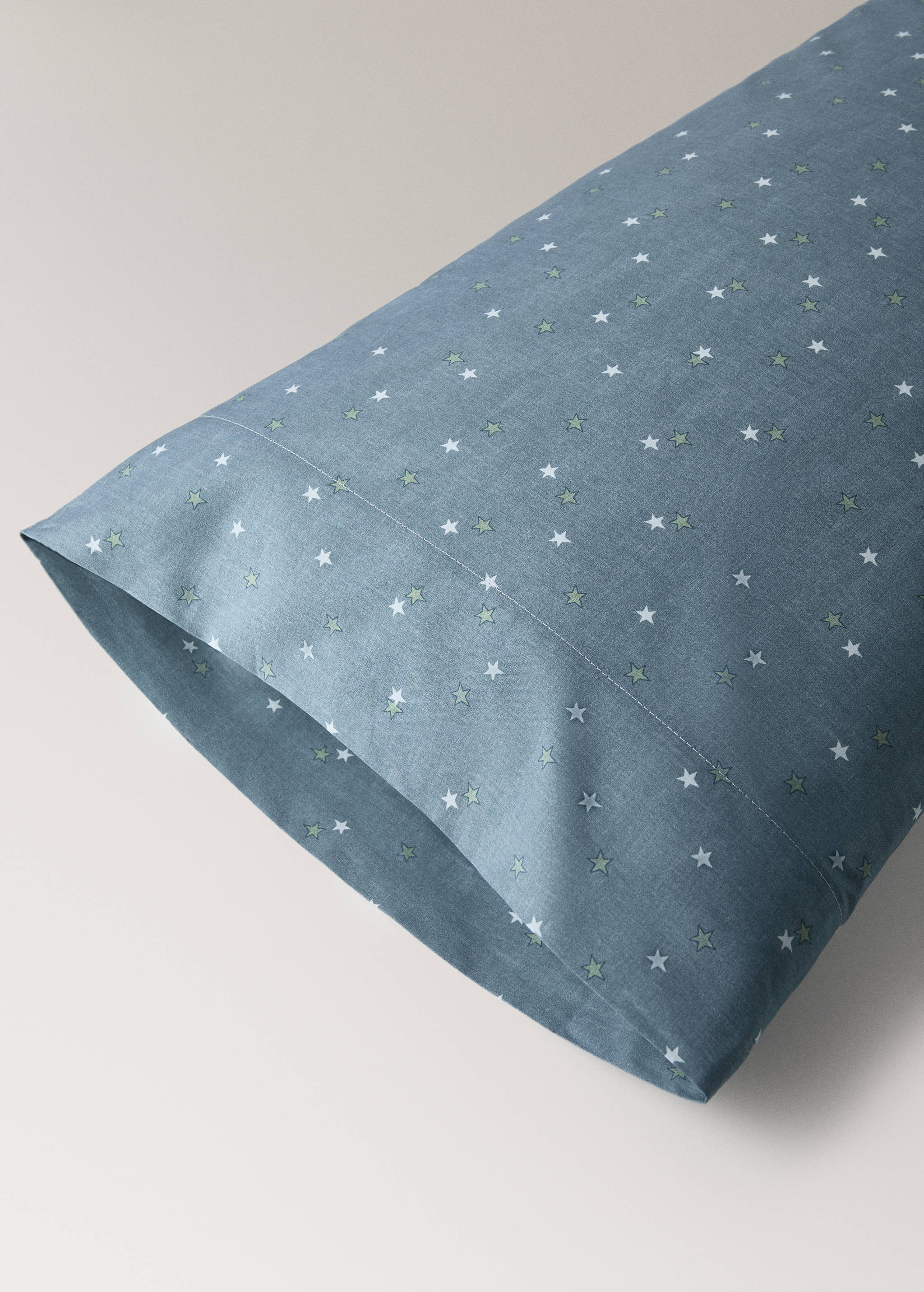 Percale cotton children's star-print pillowcase 45x110 cm - Details of the article 2