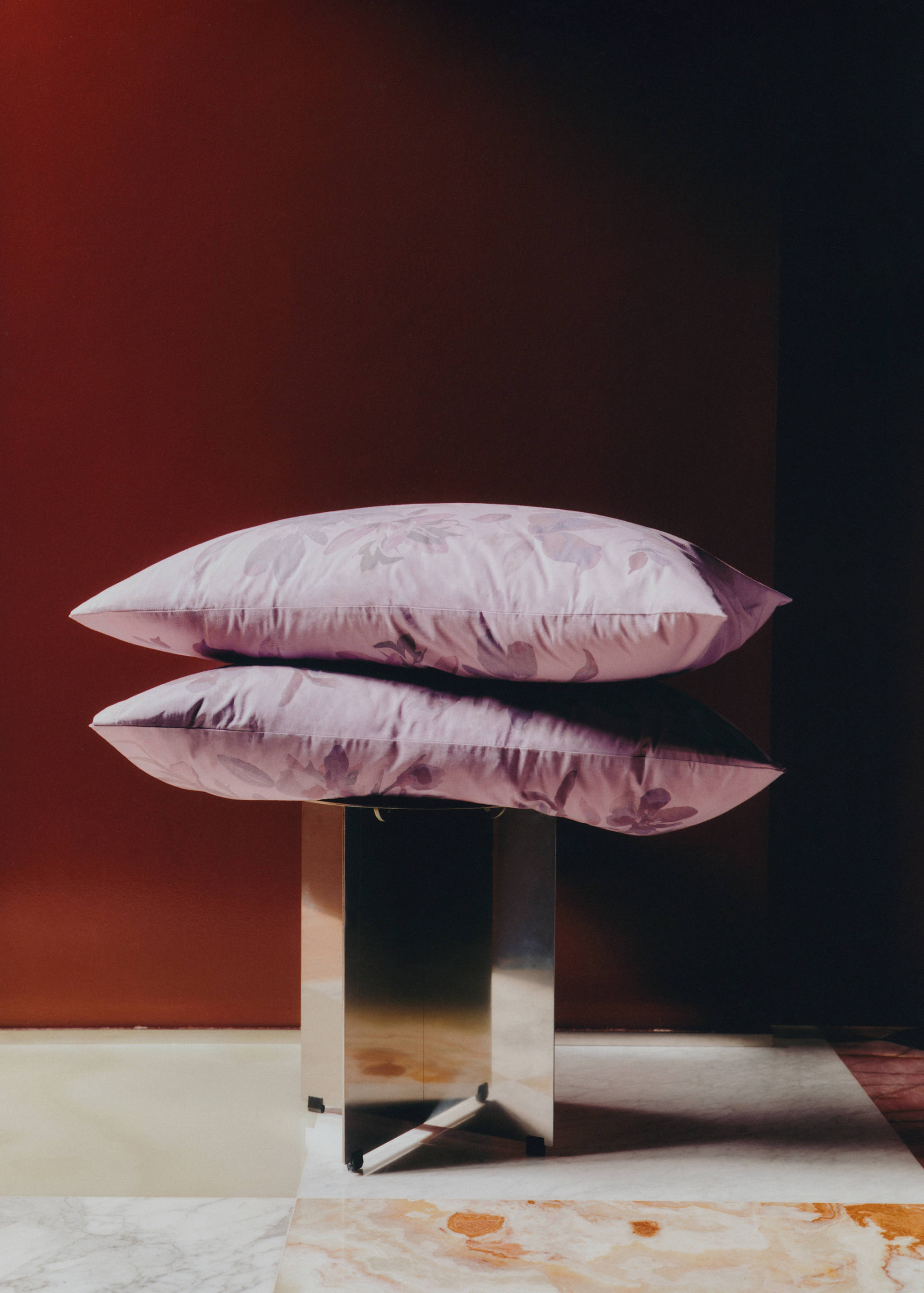 Kissenbezug aus Baumwollperkal mit Aquarell-Blumenmuster 50x75 cm - Detail des Artikels 6