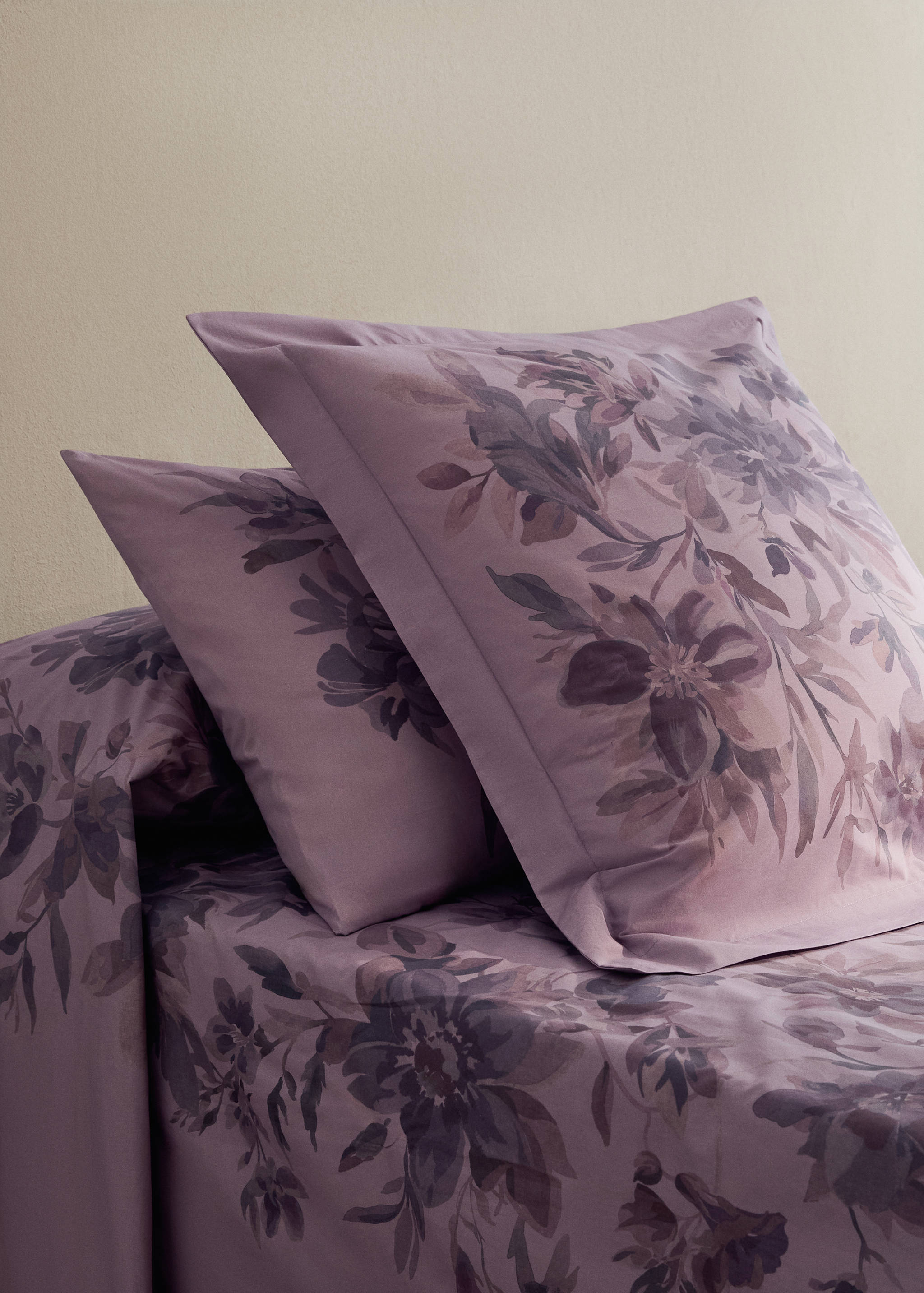 Funda almohada algodón percal estampado flor acuarela 60x60 cm - Plano general