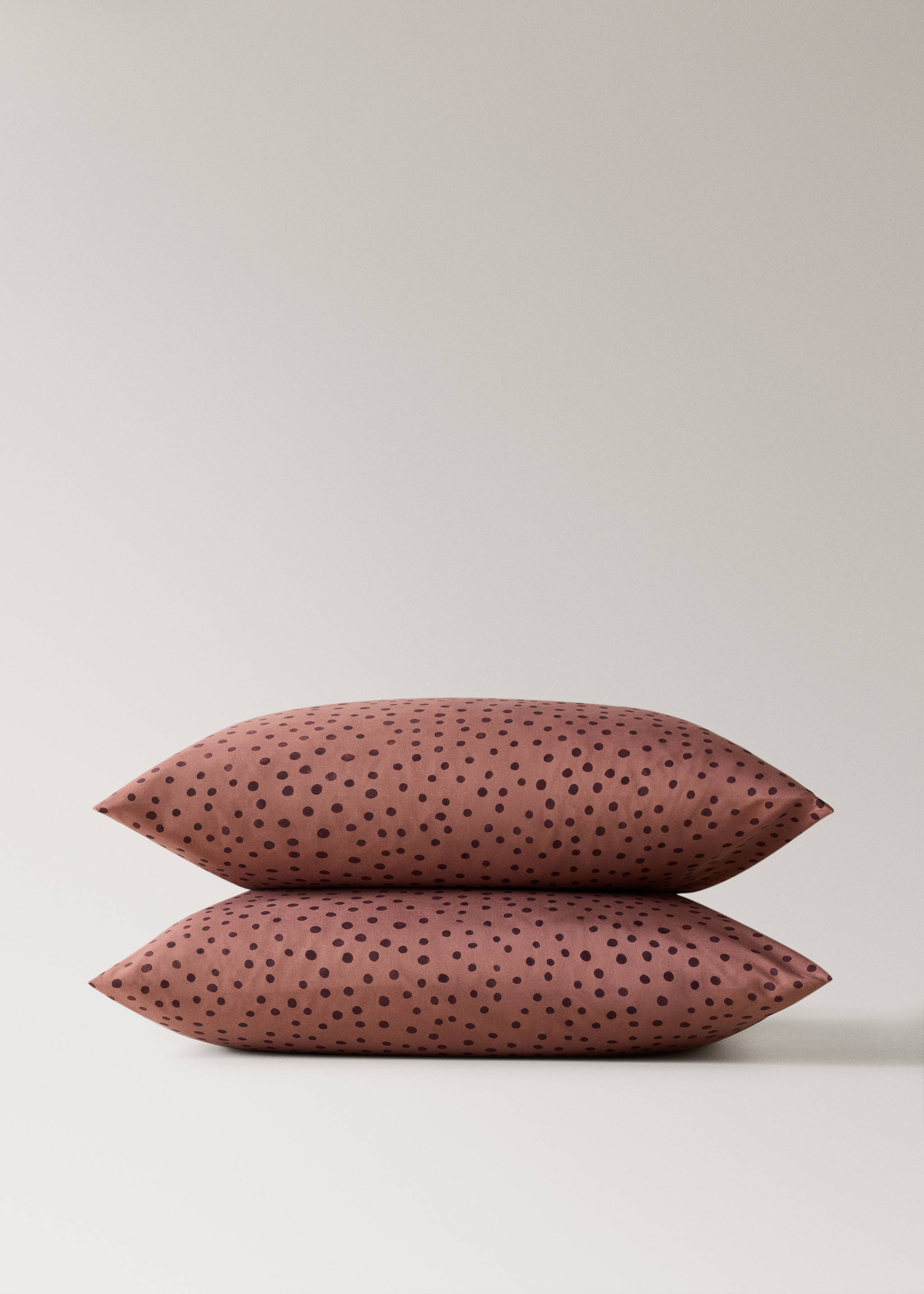 Putetrekk med prikker i bomullspercale, trådtetthet 200, 60x60 cm - Artikkeldetalj 1