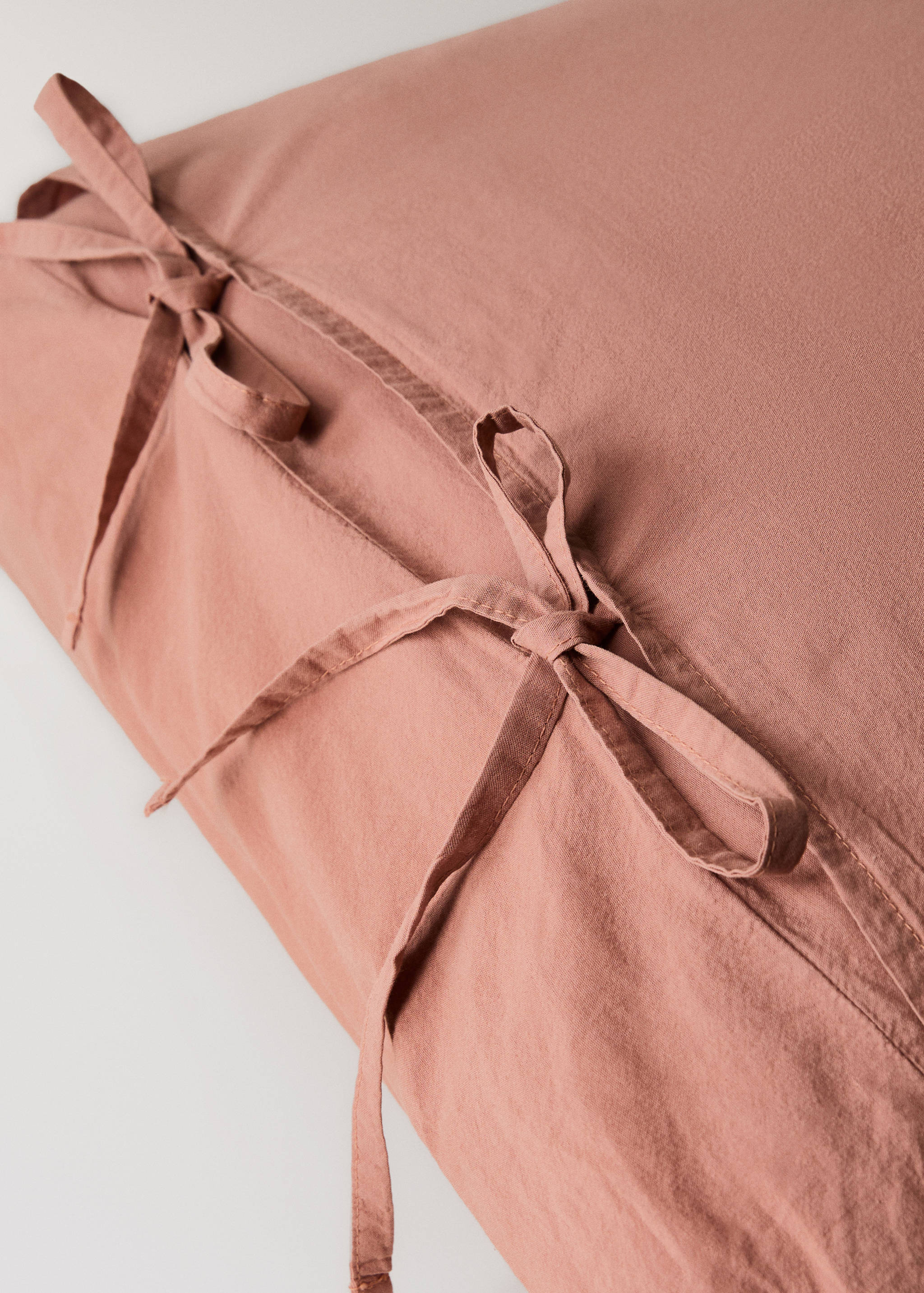 Deux taies d’oreiller coton lavé nœuds 50x75 cm - Détail de l'article 1