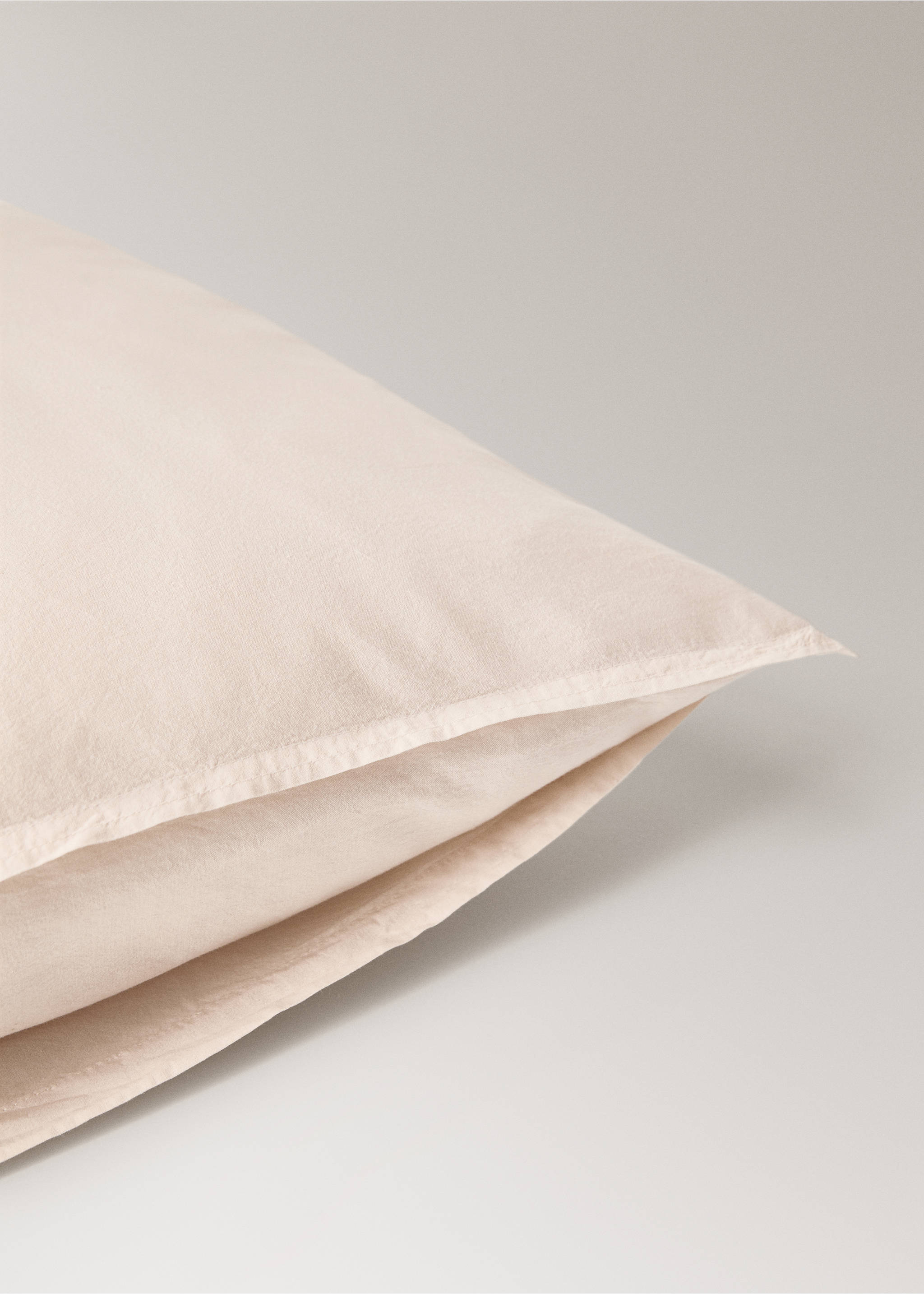 Children's washed cotton double-stitched pillowcase 60x60 cm - Details of the article 2, Ecru. Ref: 17011640-00.