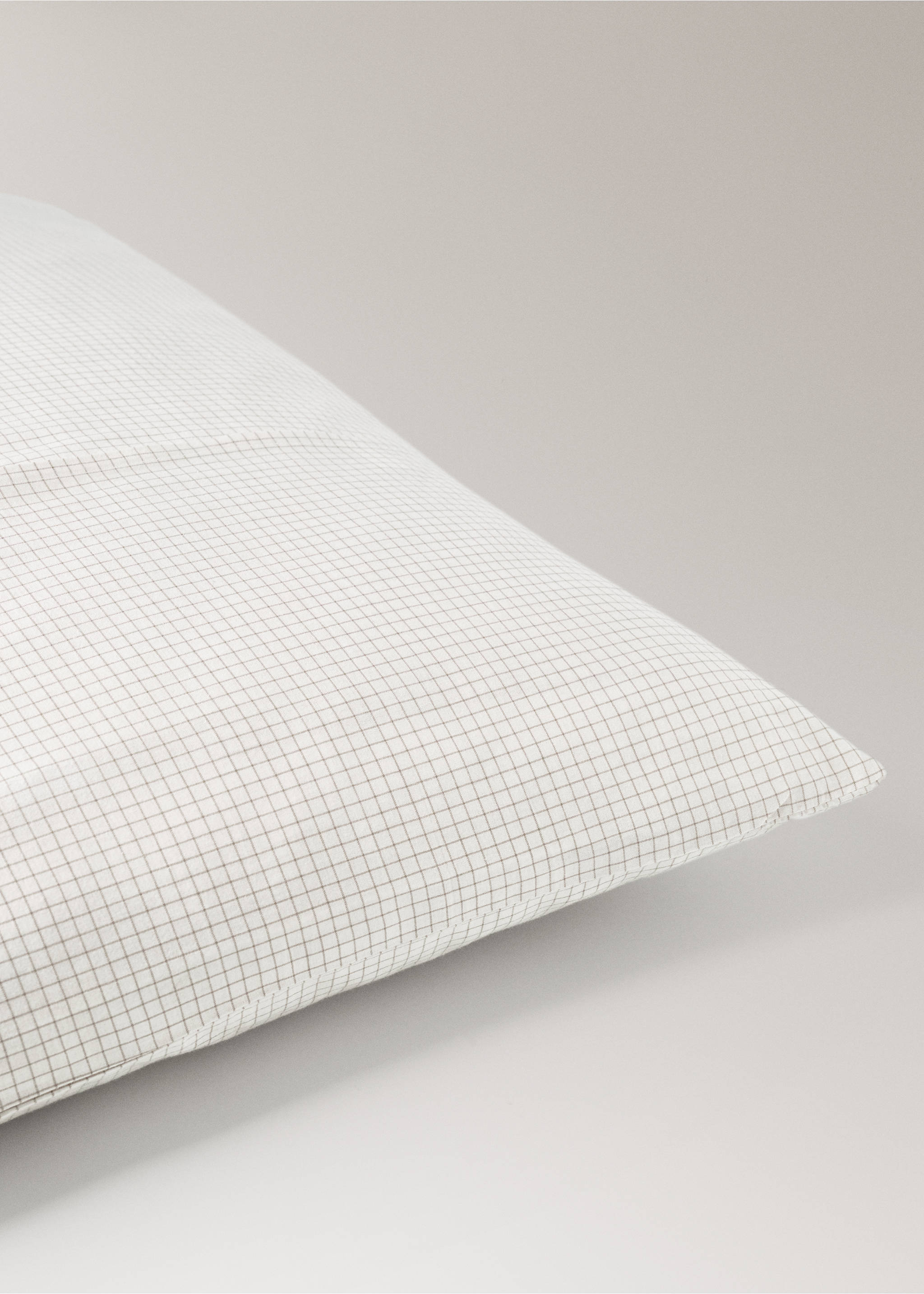 Cotton mini-check children's pillowcase 50x75 cm - Details of the article 1, Ecru. Ref: 17011642-00.