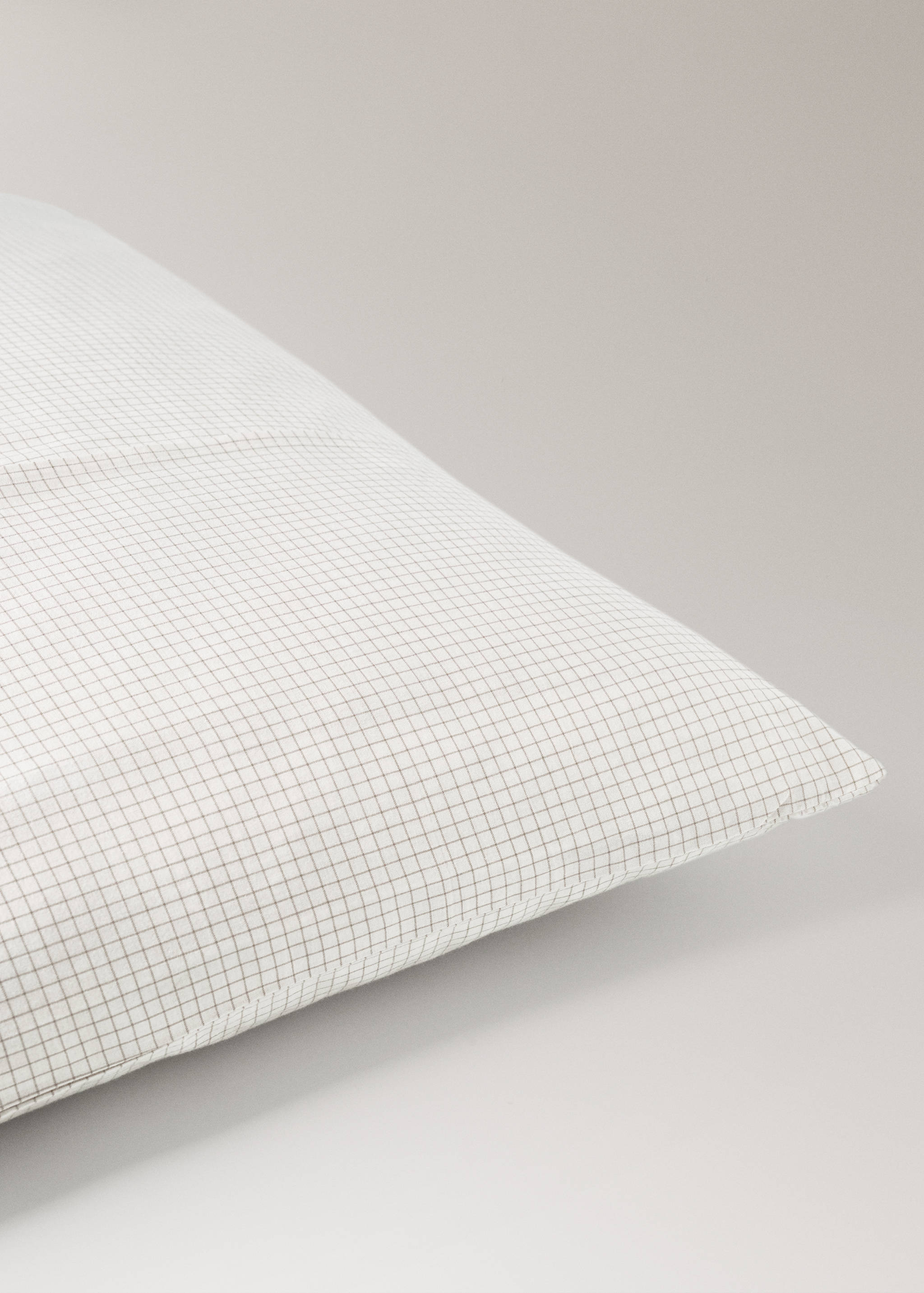 Cotton mini-check children's pillowcase 50x75 cm - Details of the article 1