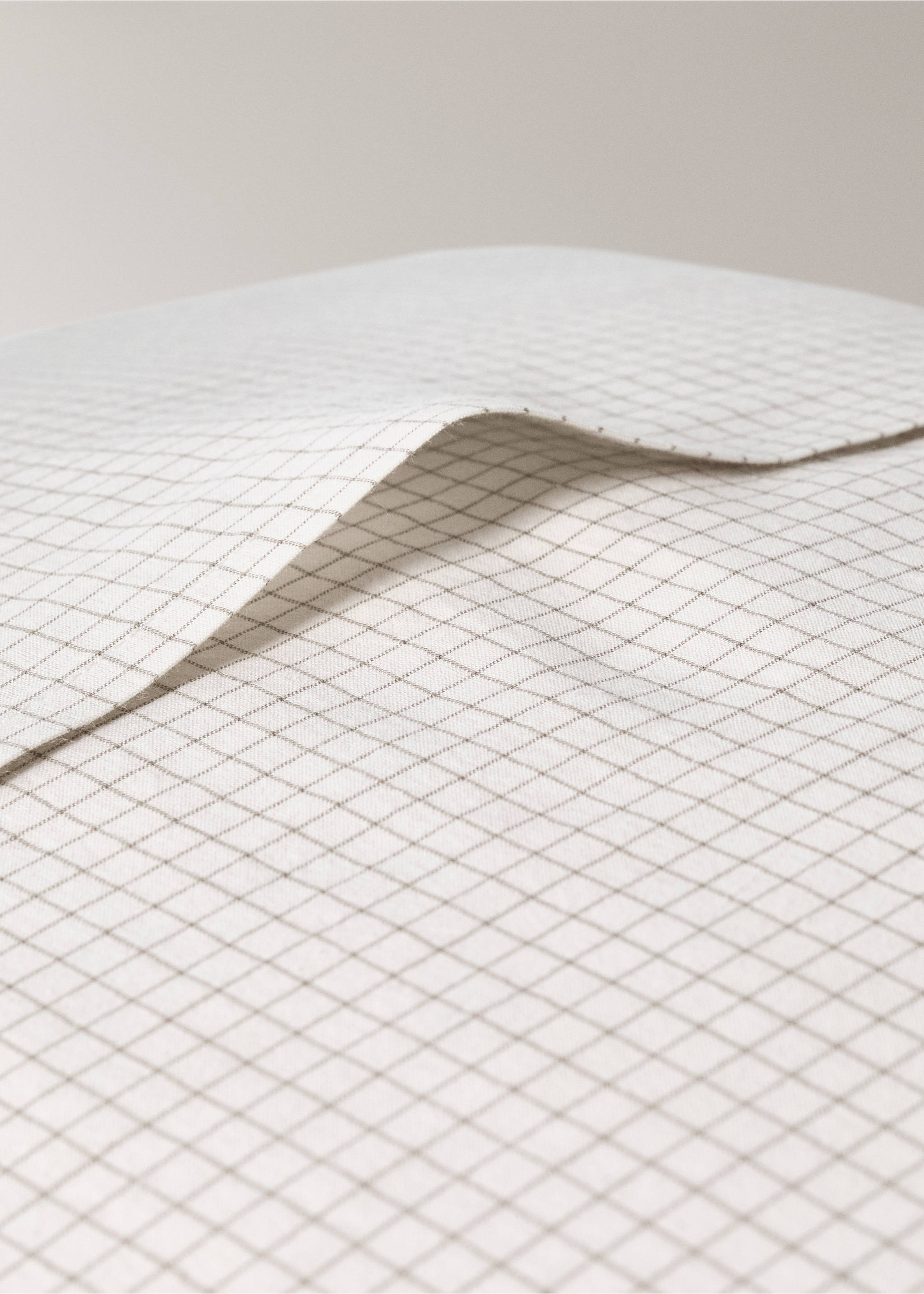 Cotton mini-check children's pillowcase 50x75 cm - Details of the article 2, Ecru. Ref: 17011642-00.