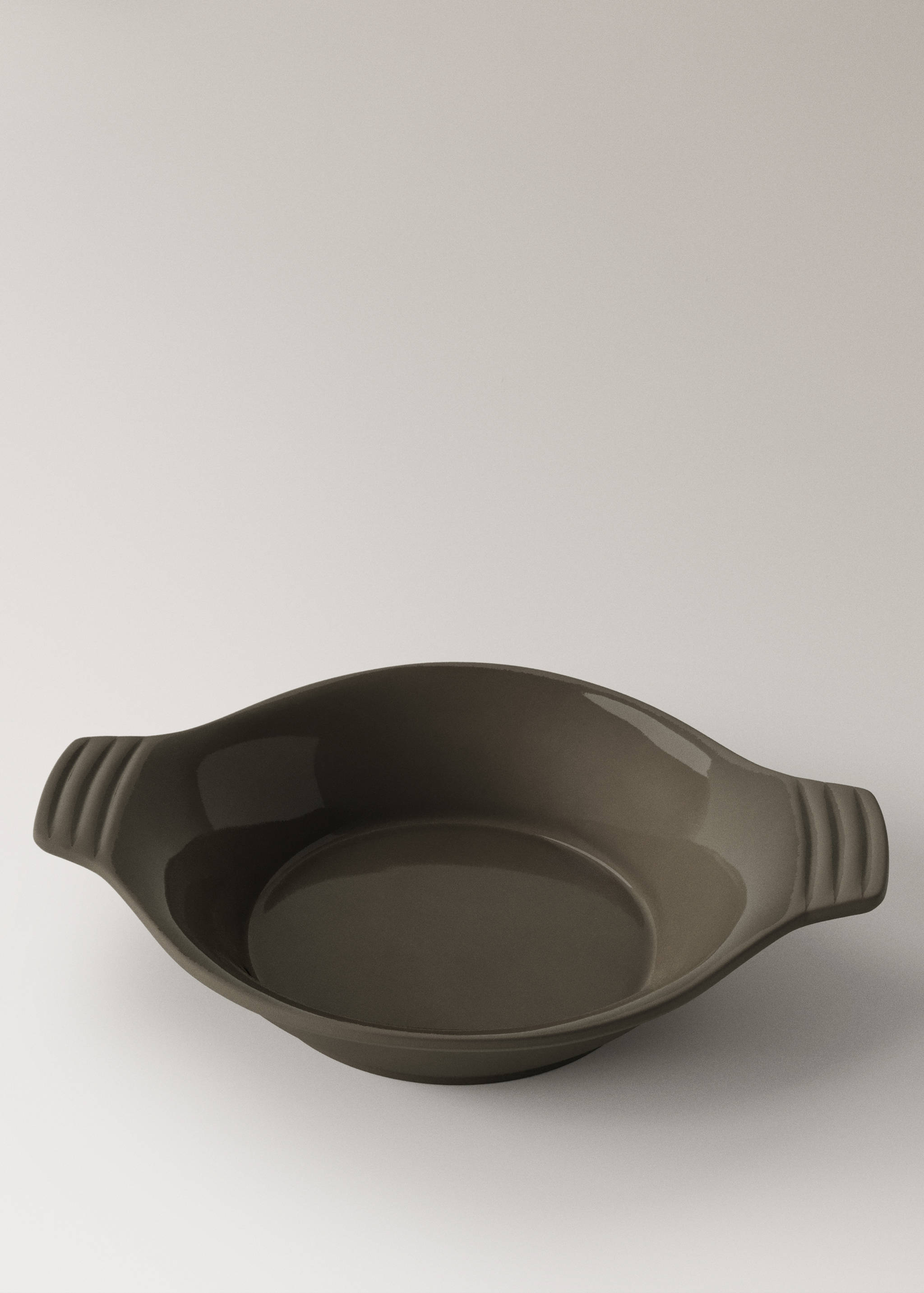 Recycled stoneware casserole dish - Details of the article 1