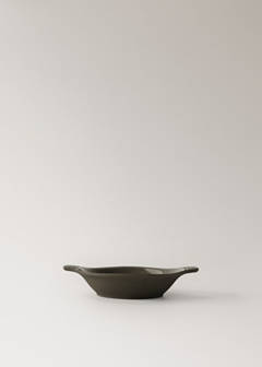 Recycled stoneware casserole dish — Medium Brown 5
