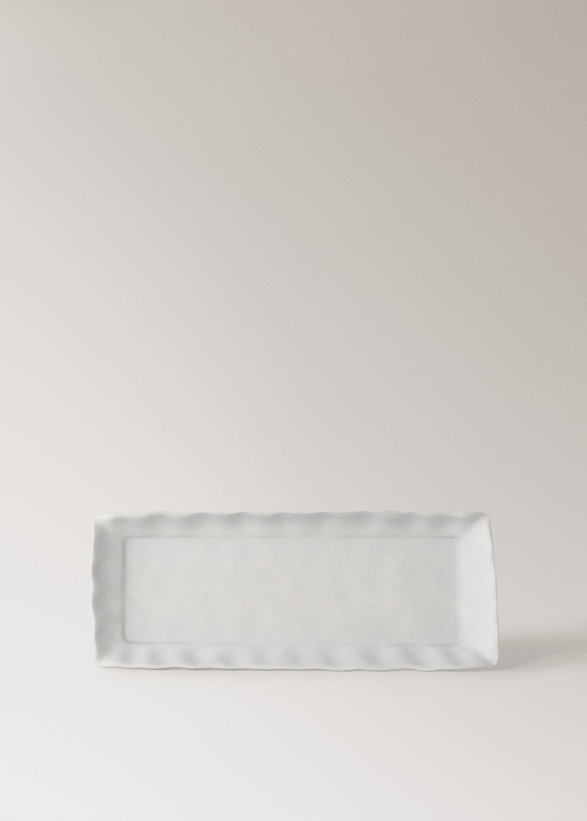 Керамічна таця з хвилястим оздобленням - Детальніше про товар 3