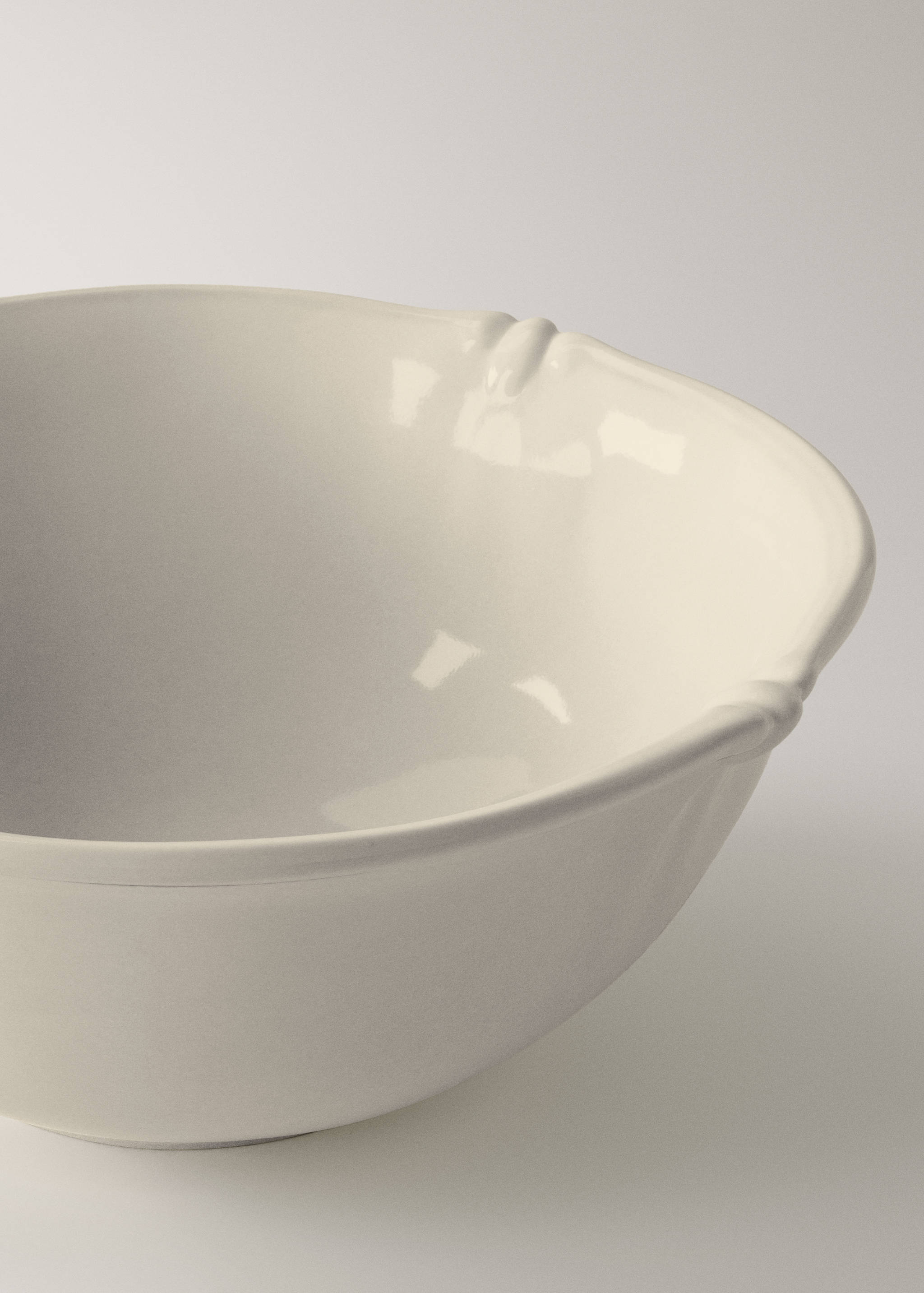 Stoneware sauce boat - Details of the article 2